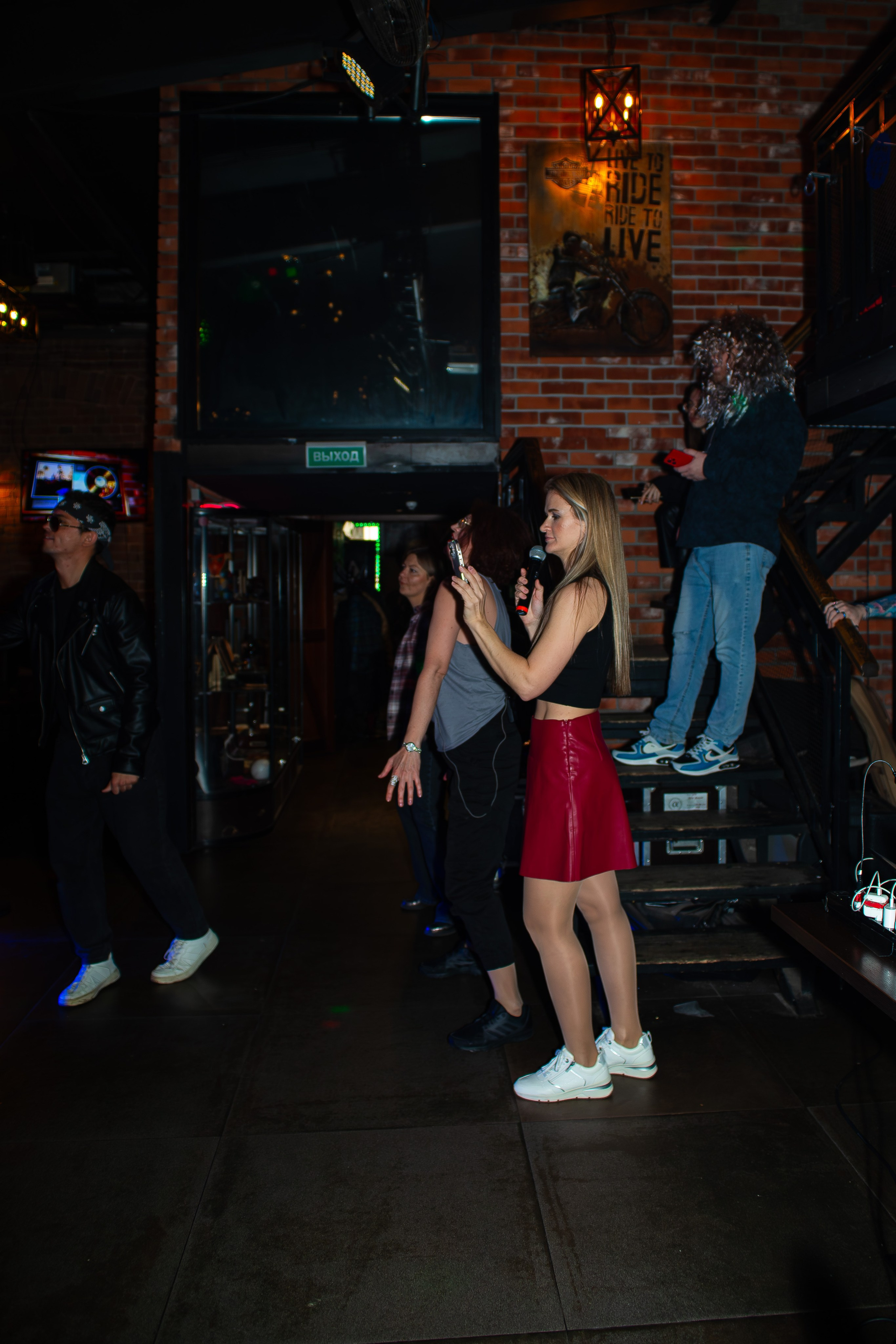 Репортажная съёмка. Женский фотограф в Москве