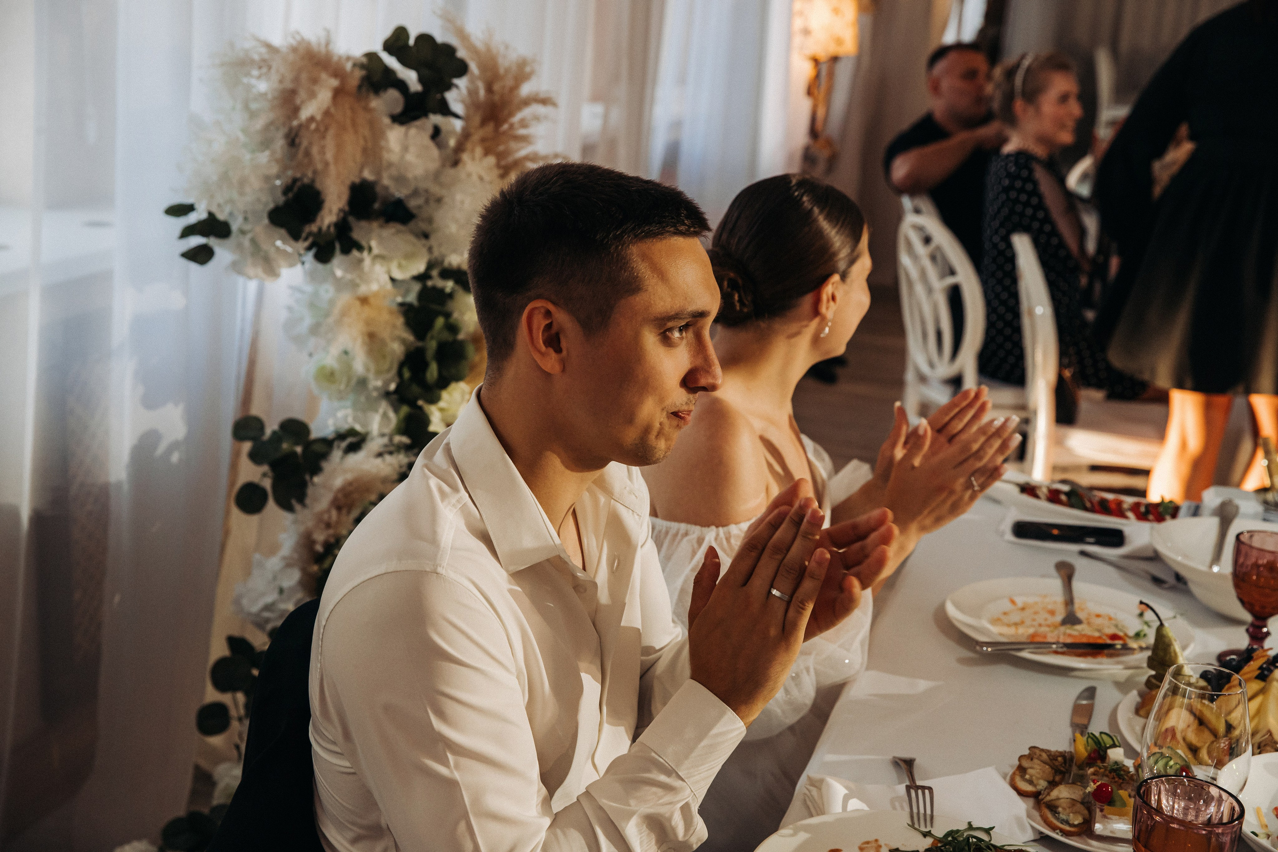 Vlad & Nadya (Saint-Petersburg, Russia). Destination wedding photographer Peter Letu