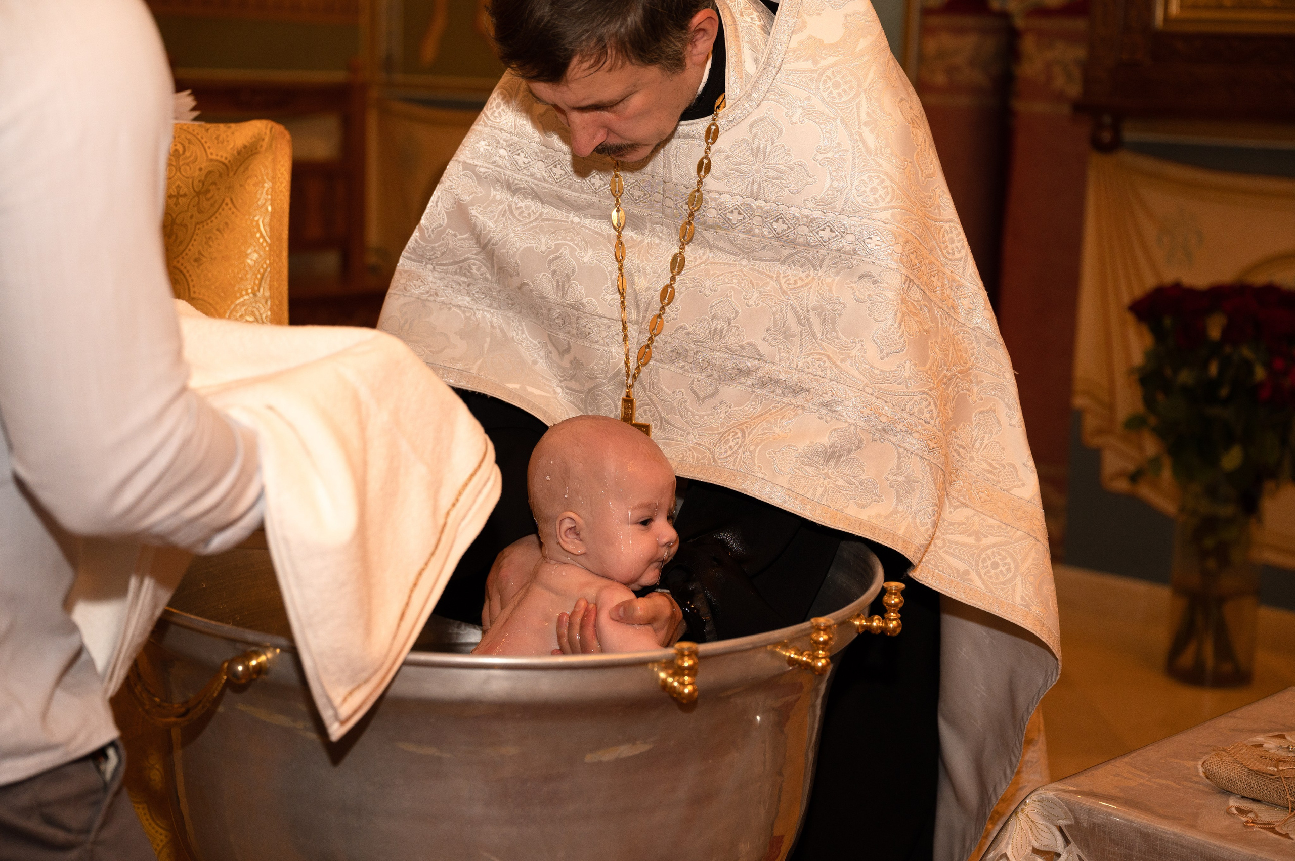 Таинство крещения. Свадебный видеограф в Москве Никонова Анна