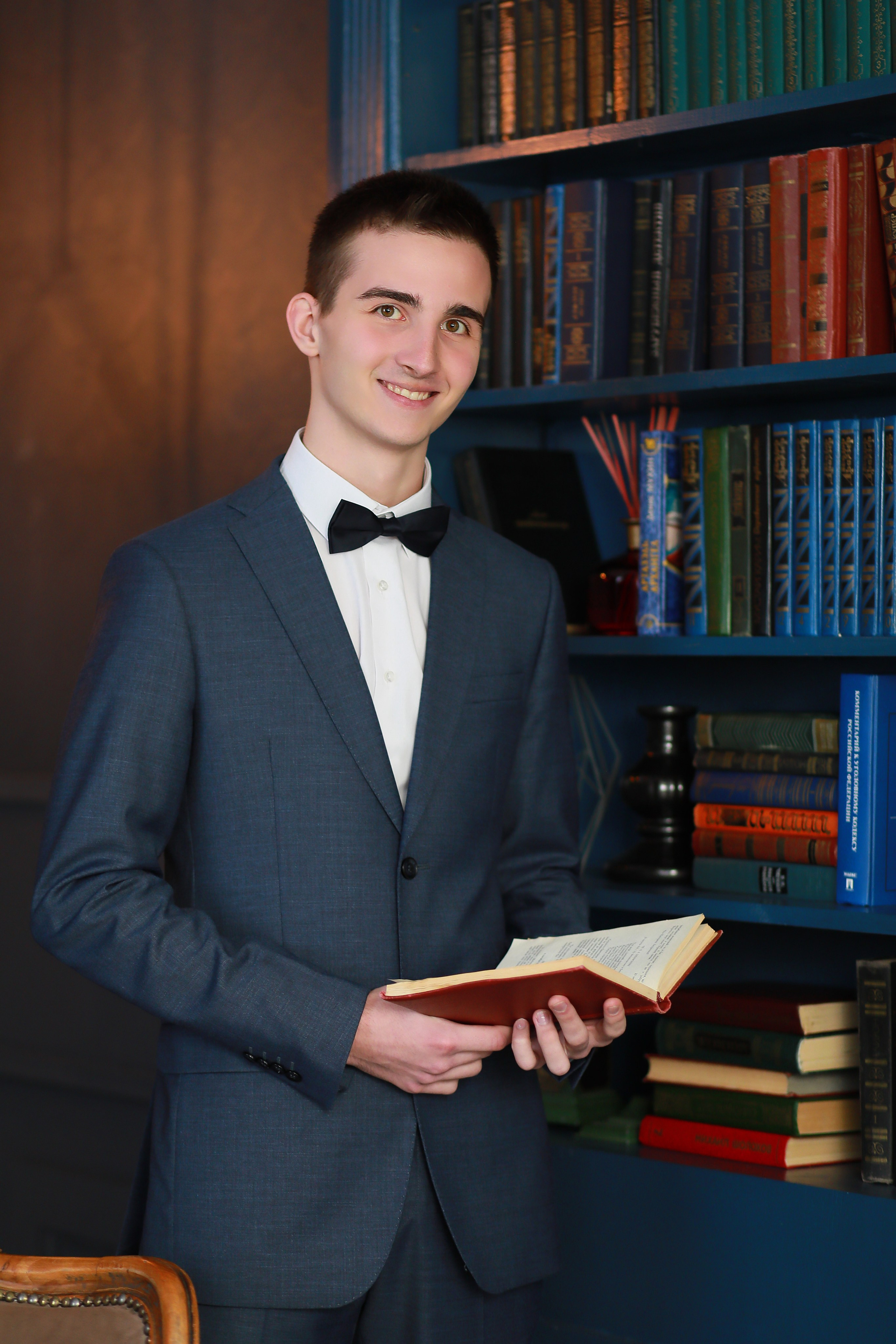 Выпускной альбом (Школа 6). Детский семейный фотограф Краснодар