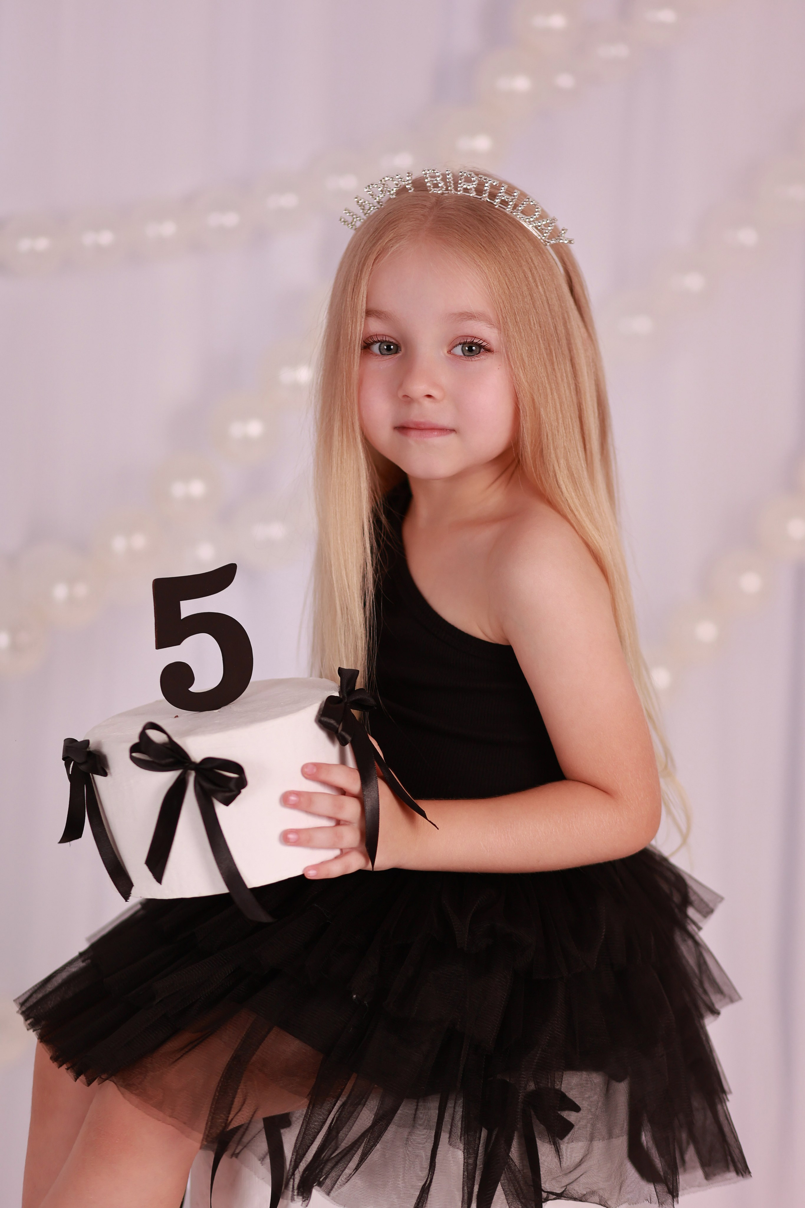 Big cake. Детский семейный фотограф Краснодар