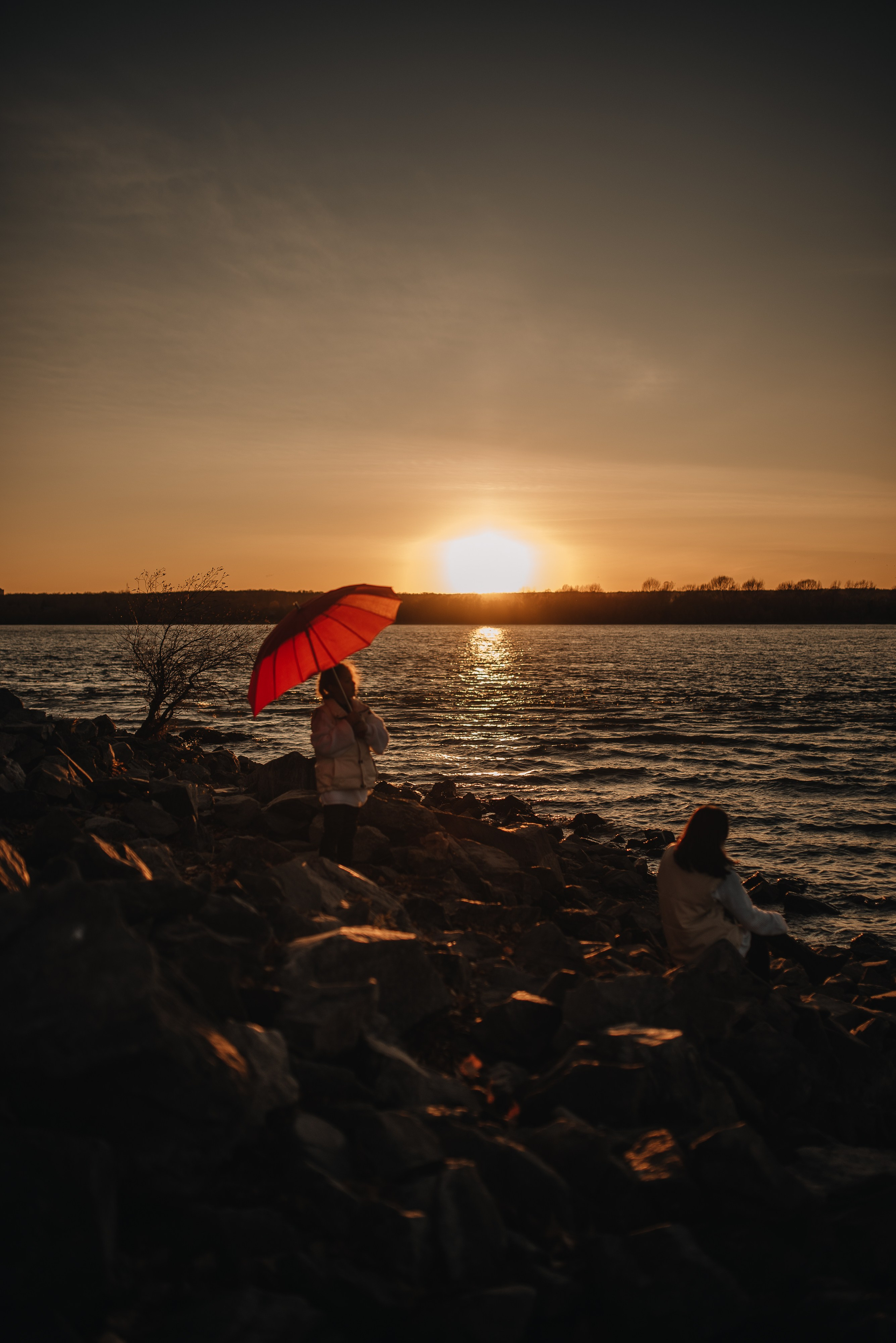 Катя и Варя (маяк). Семейная фотосессия в Новосибирске от фотографа Ольги Коваль