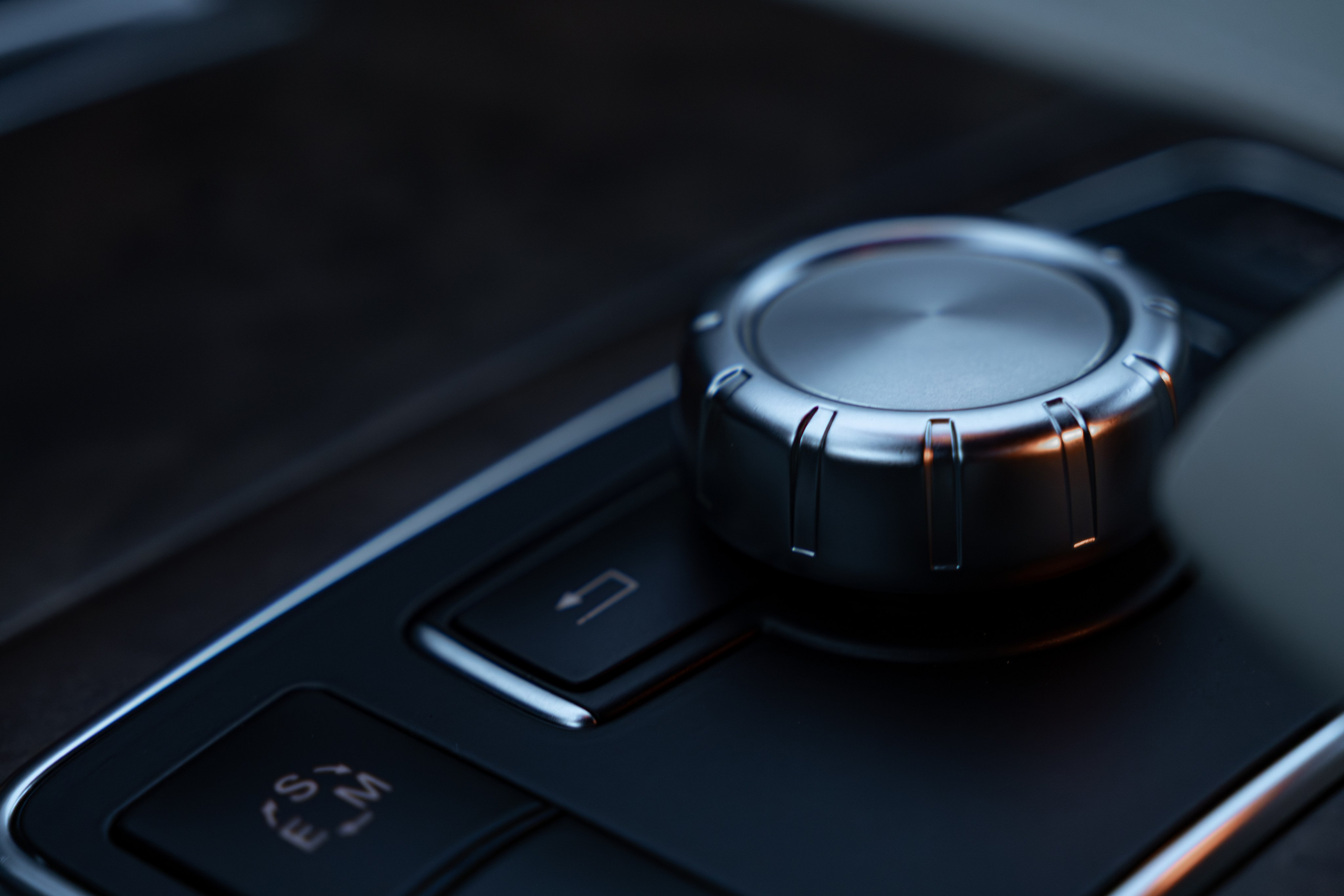 Mercedes-Benz CLS. Photo-nk