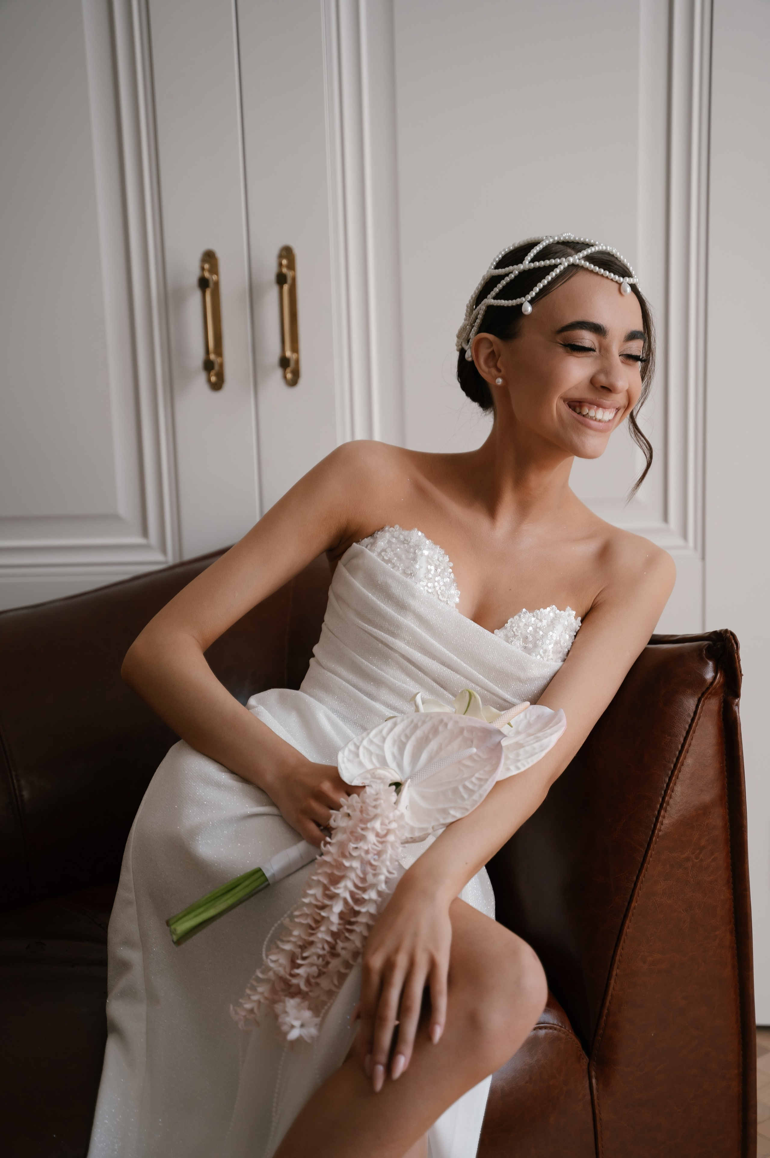 Утро жениха и невесты и съемка в студии. Свадебный и семейный фотограф Пенза Анастасия Артюшкина