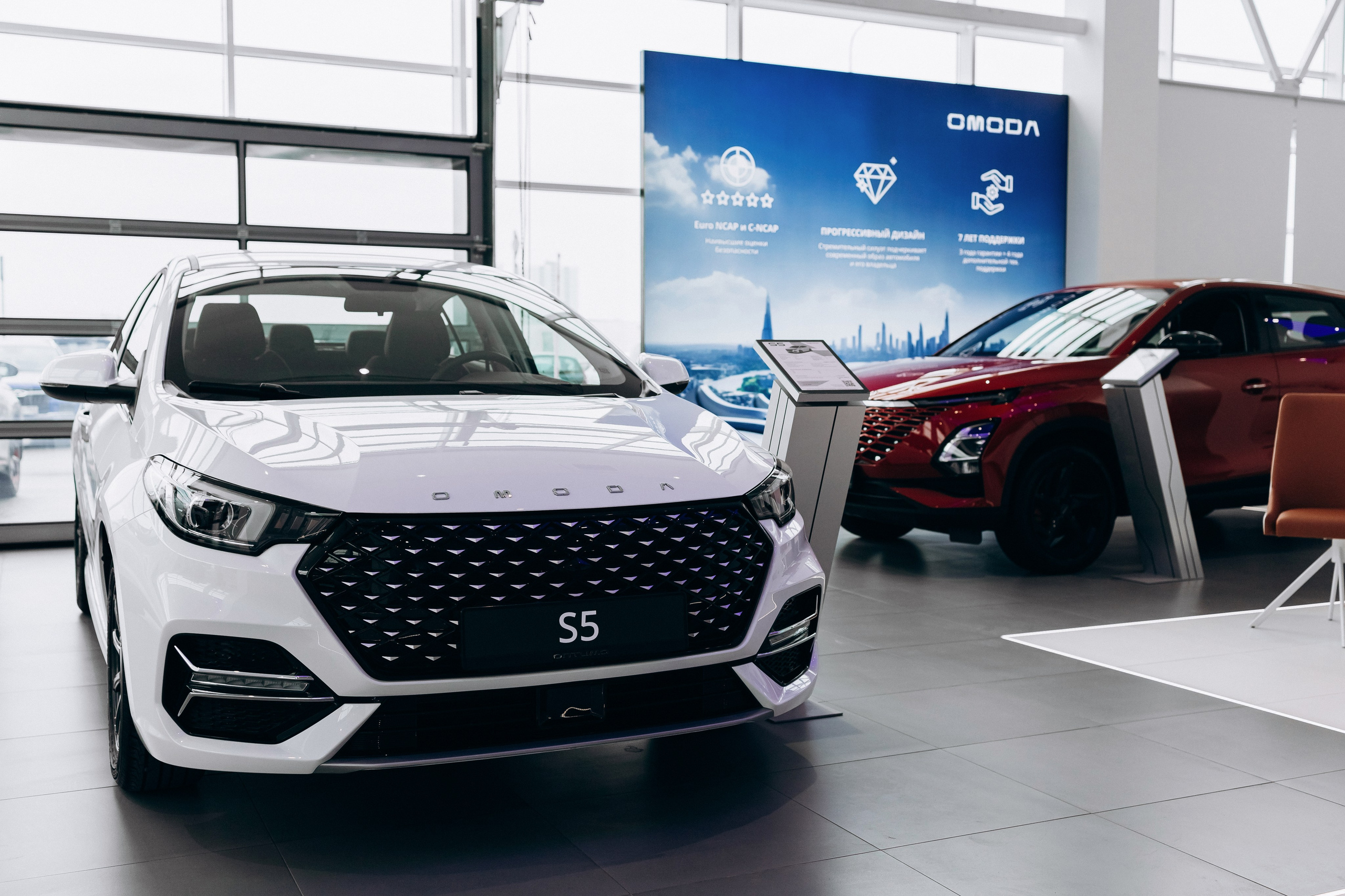 Автосалон OMODA \ Jaecoo \ Changan. Фотограф в Краснодаре Лагунов Владимир