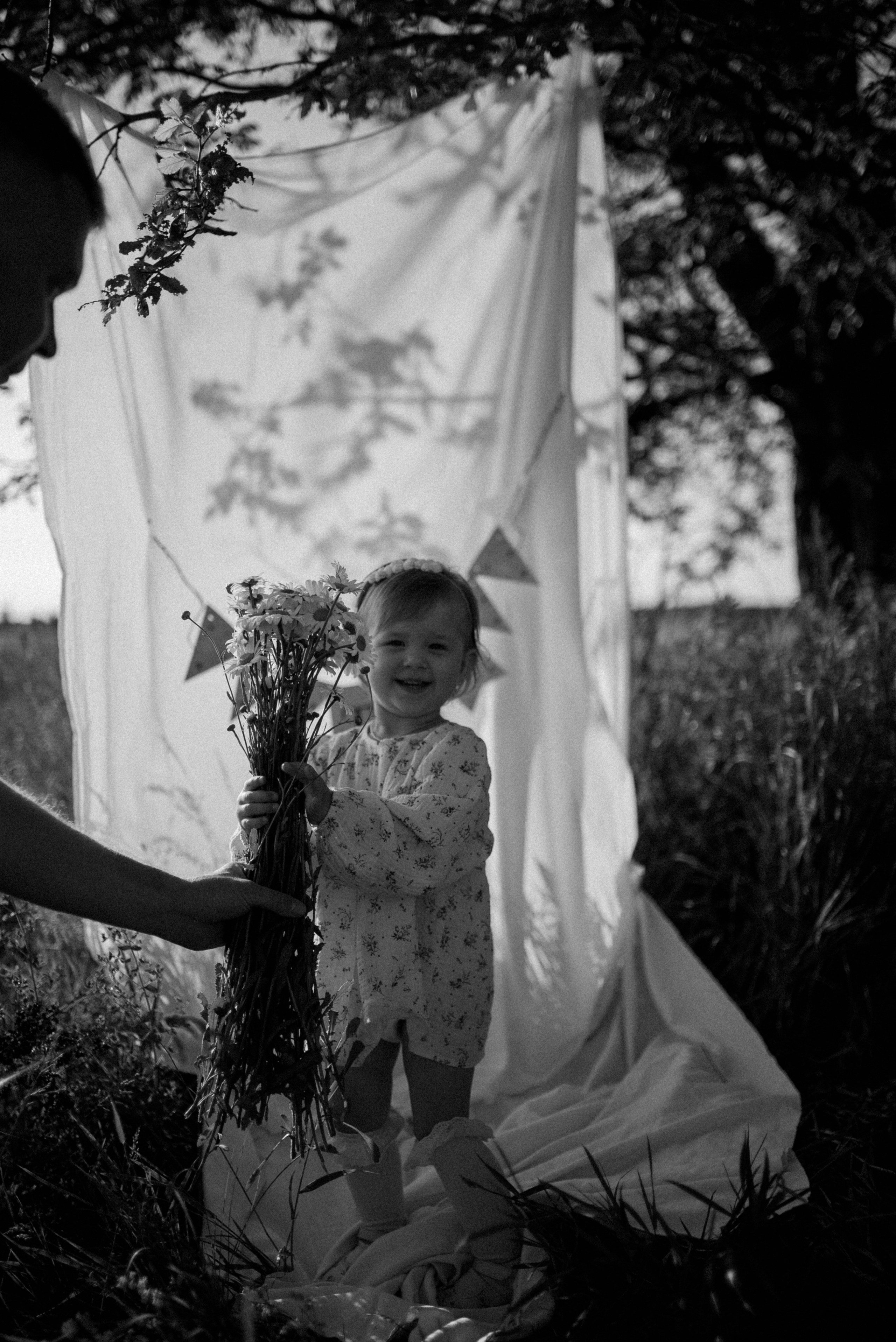 Ида, Мира и ромашки. Свадебный и семейный фотограф Кожевникова Лариса