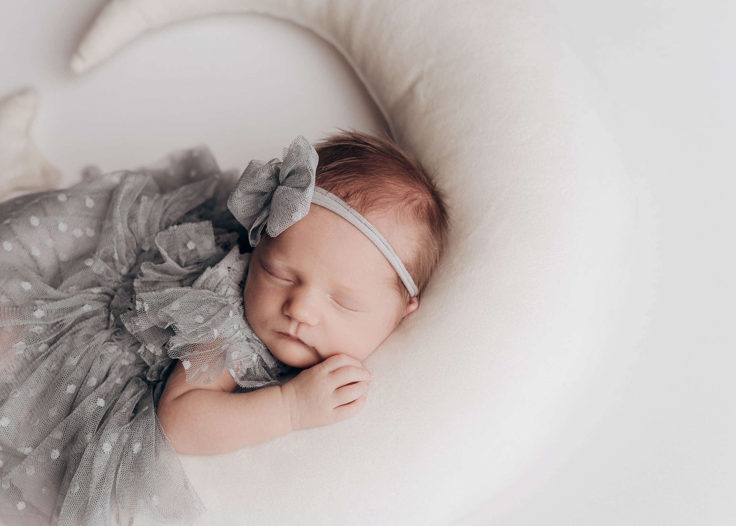 НОВОРОЖДЕННЫЕ МАЛЫШИ. Фотосессия новорожденных в Москве и Московской области