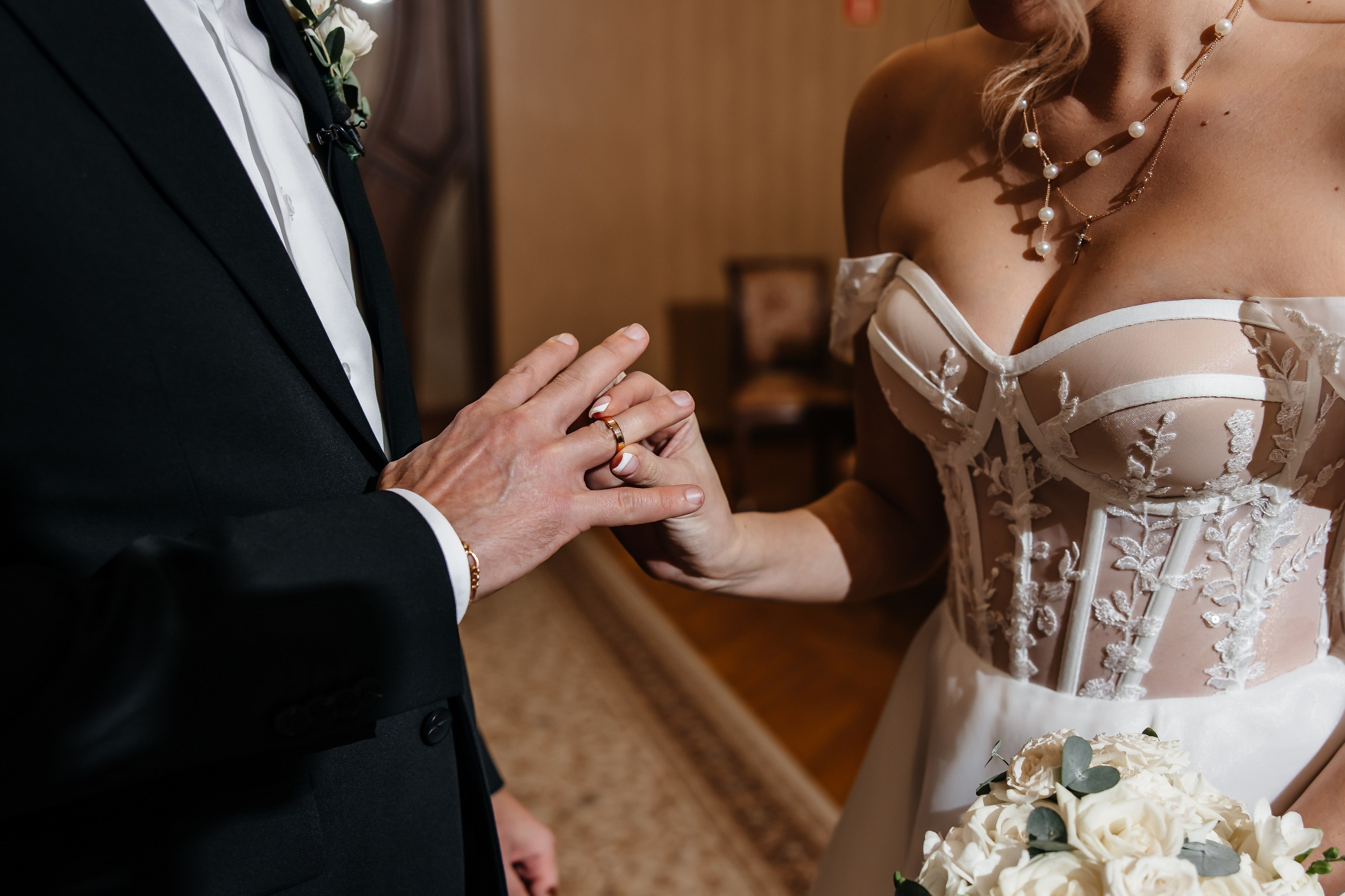 Анонс свадьбы для Ильи и Виктории. Теплый Крымский март. Свадебный фотограф в Крыму и Севастополе Ольга Баскакова