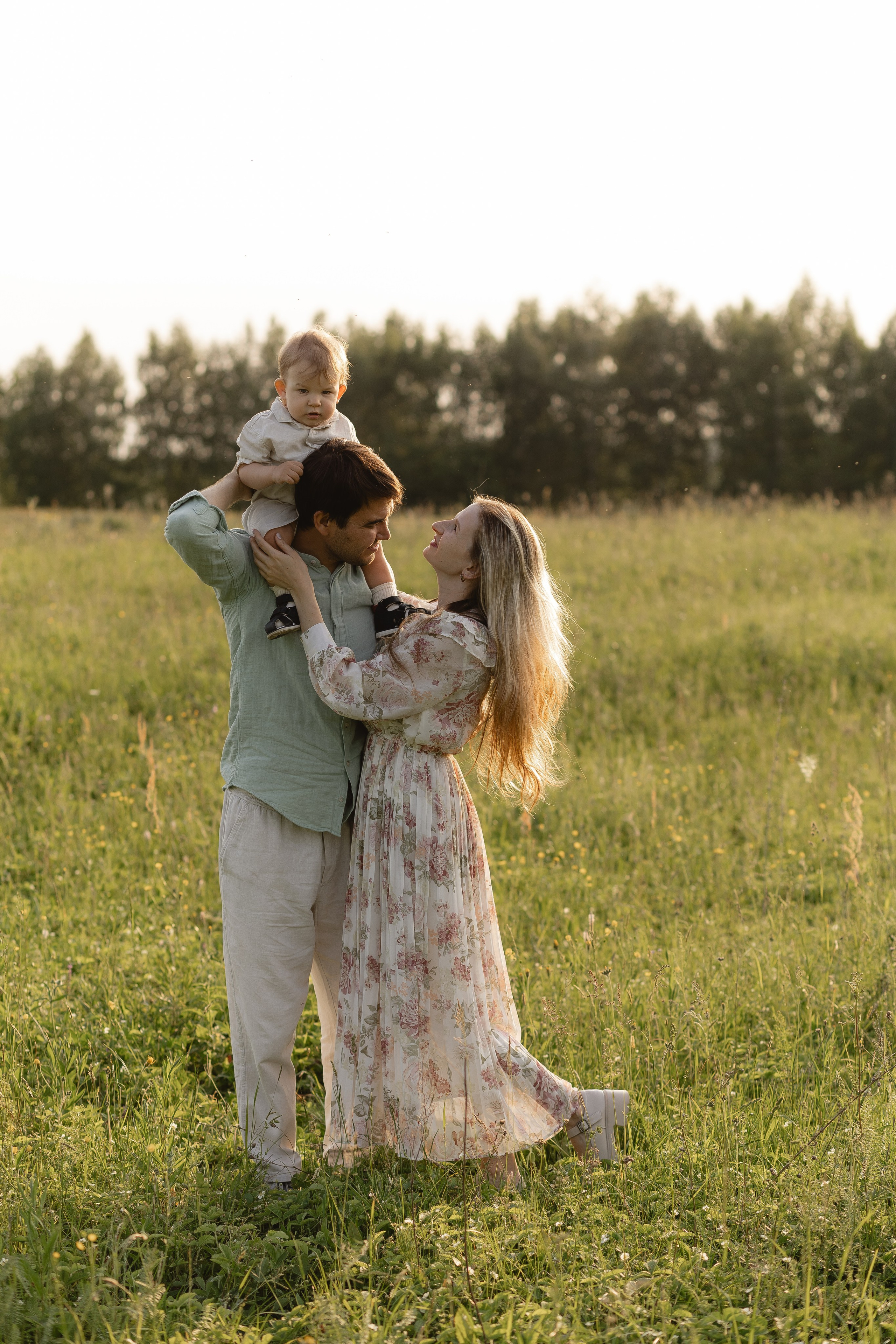 Анастасия с любимыми. Фотограф в Казани.Снимаю индивидуальные портреты, love story и свадьбы