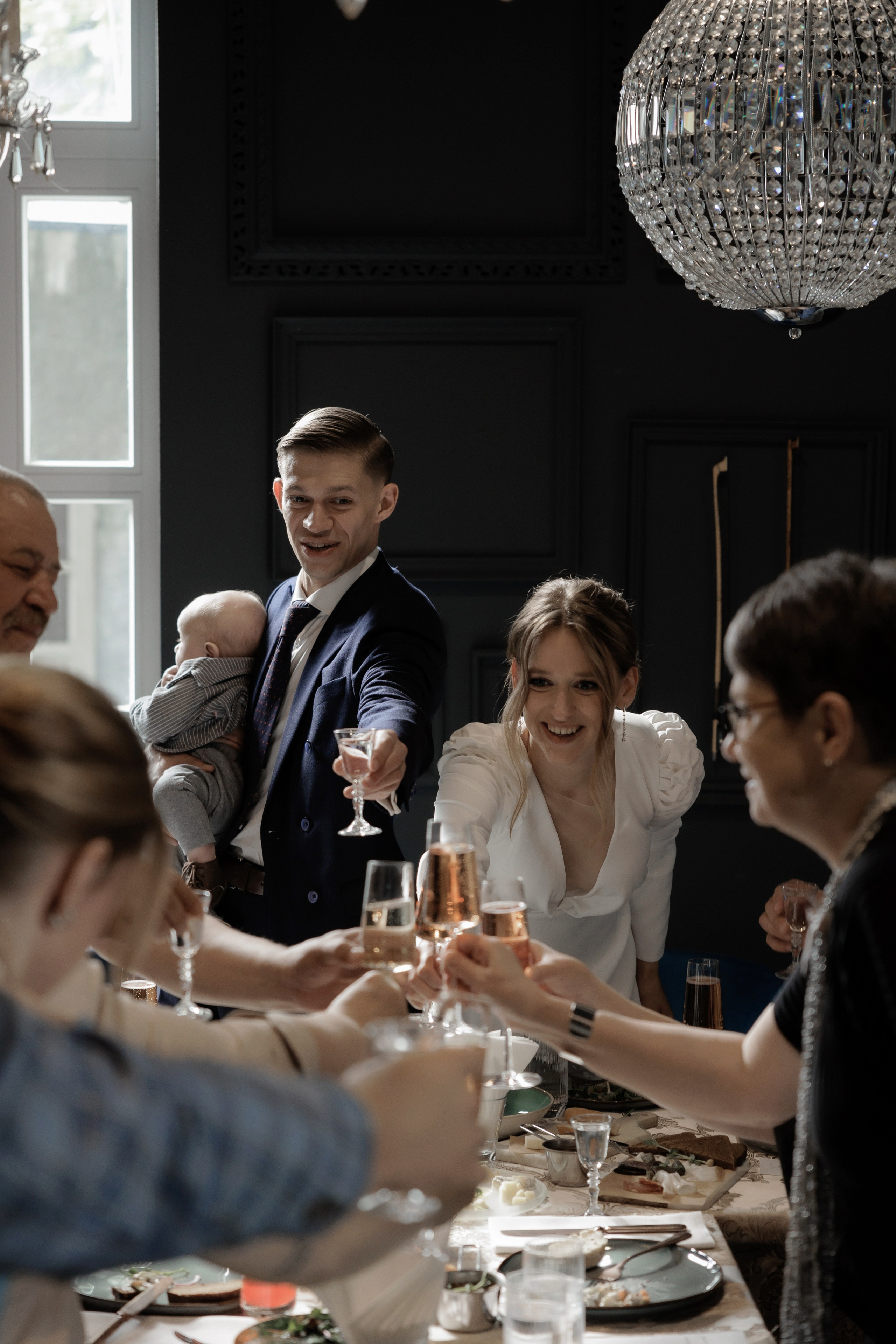 Камерная свадьба в Чайковском. Свадебный фотограф Калининград