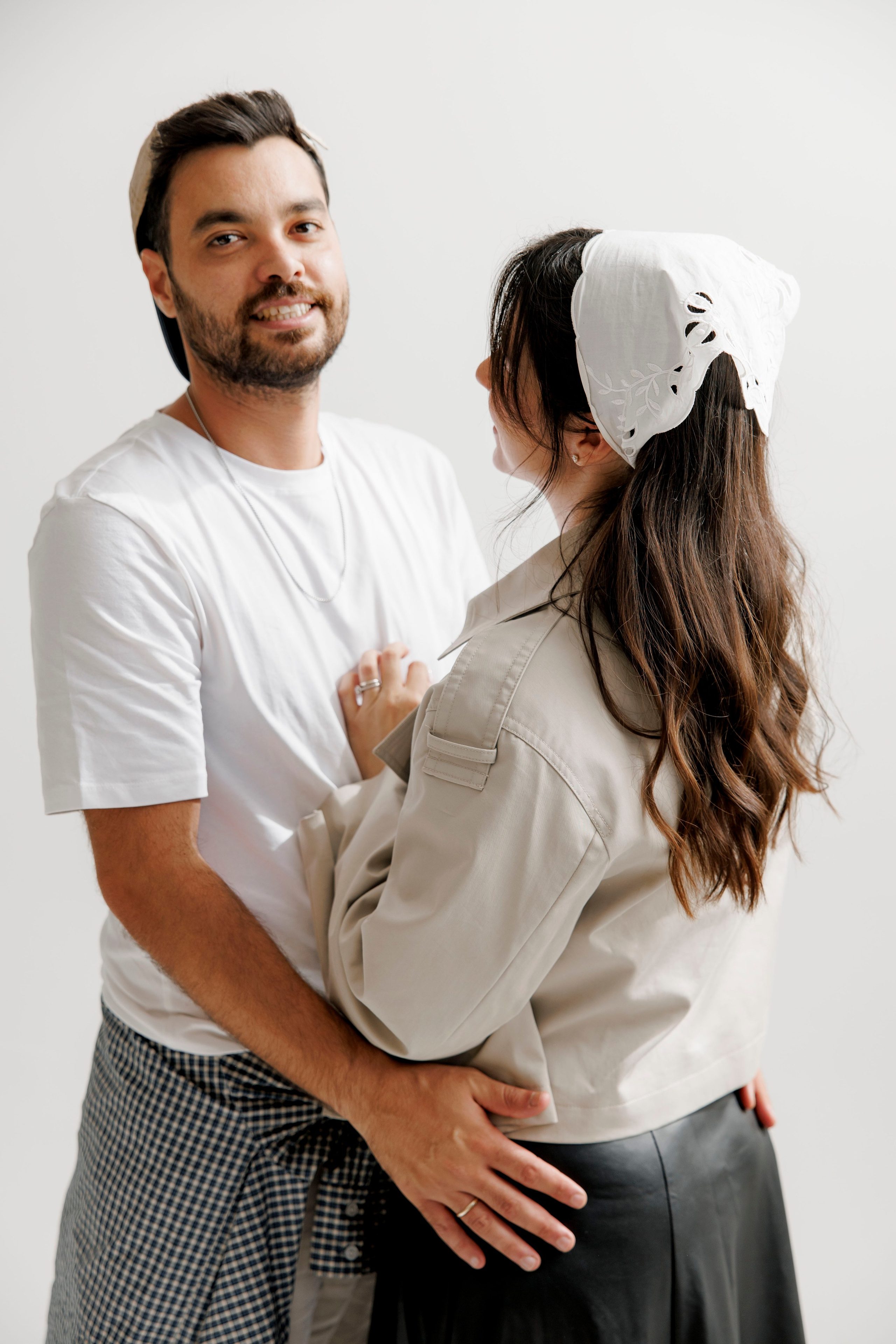 Family photoshoot inside the studio. Wedding and family photographer