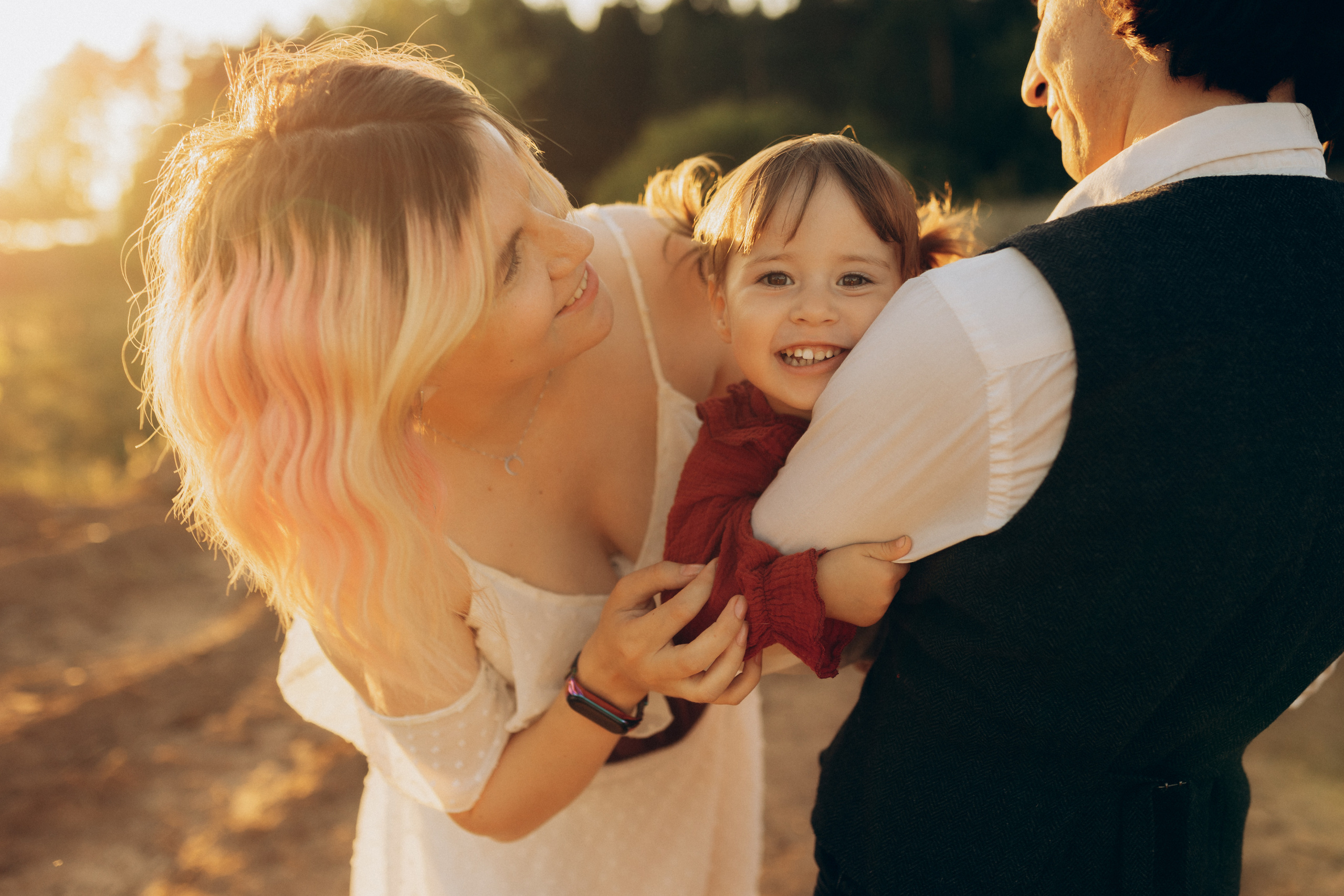 Алёна, Альберт и Лиза. Фотограф Ижевск Старкова Аня