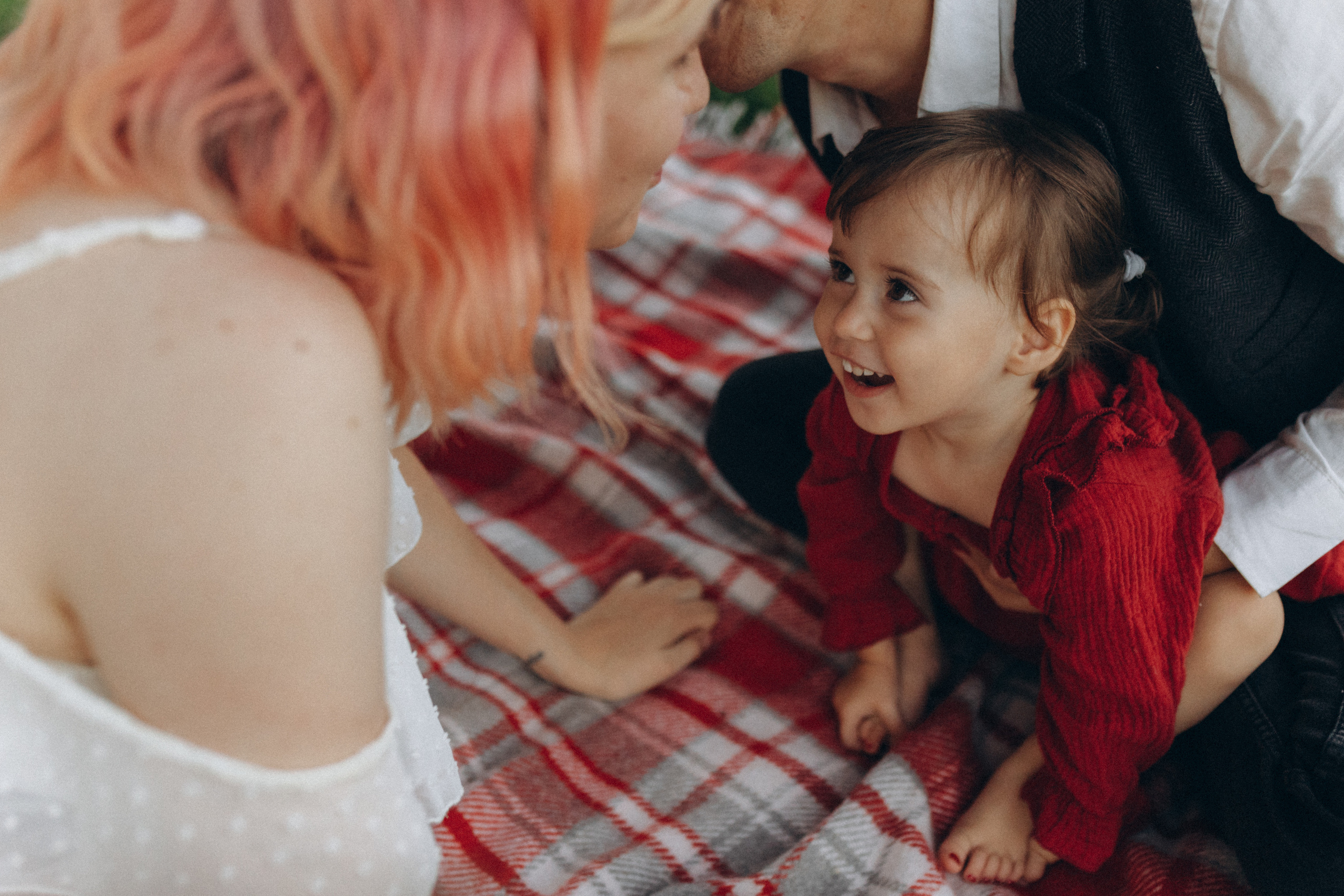Алёна, Альберт и Лиза. Фотограф Ижевск Старкова Аня