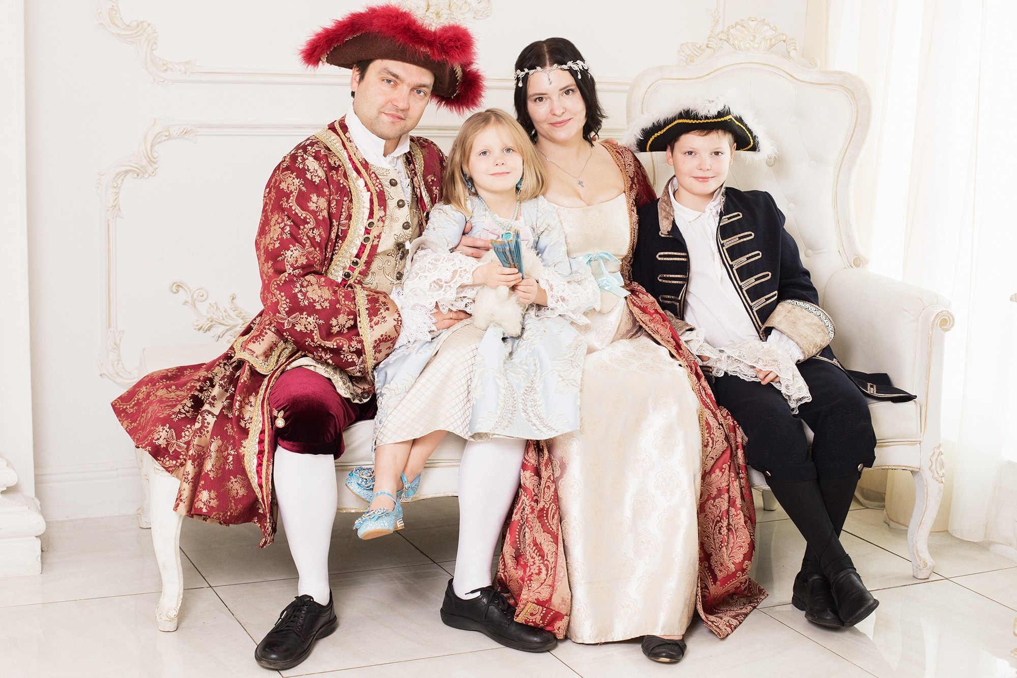 Фотосессии Быковых. Необычные портретные фотосессии под ключ в Москве