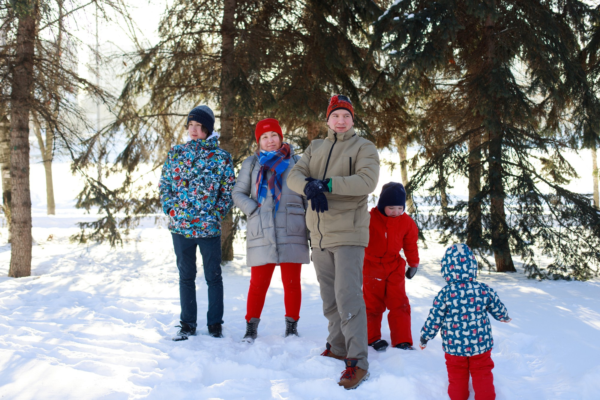 Фотопрогулки семьи Мадины. Необычные портретные фотосессии под ключ в Москве