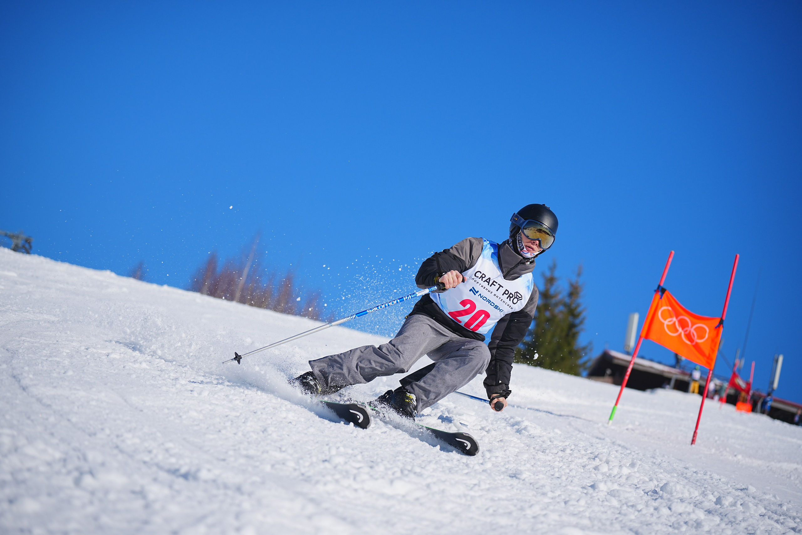 Шуколово. Открытое Первенство МФТИ по горным лыжам. GS, Telemark, 2024. Фотограф Студитский Евгений