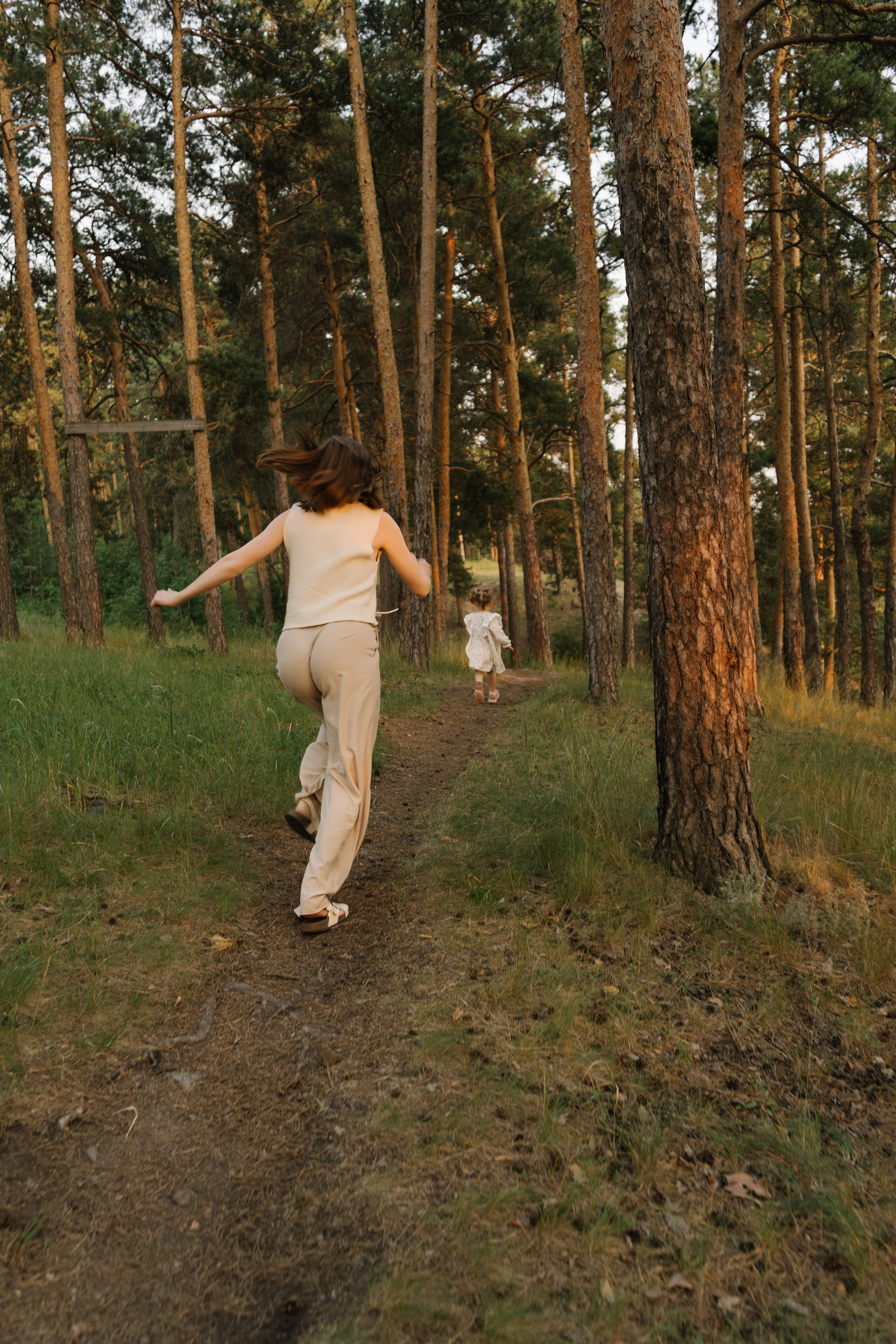 Прогулка в лесу. Семейный фотограф в Челябинске Юлия Короткова