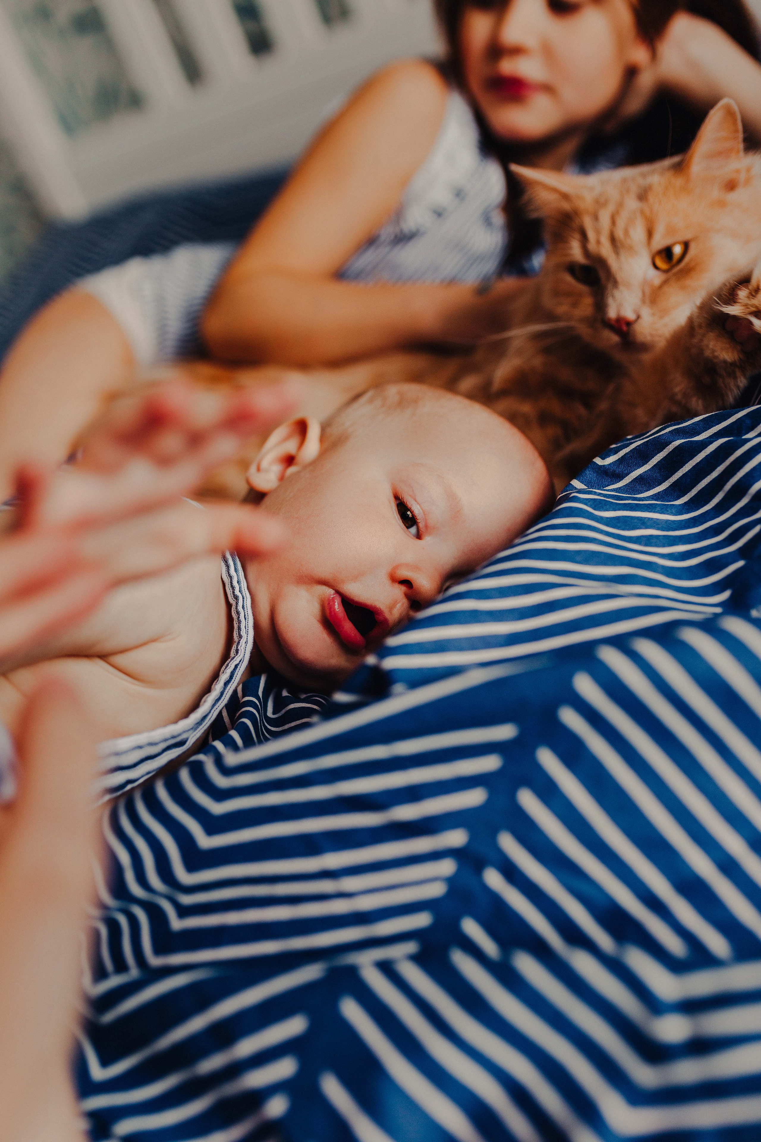 Мартышки в домашней обстановке. Семейный и индивидуальный фотограф в Санкт-Петербурге Маргарита Щипкова