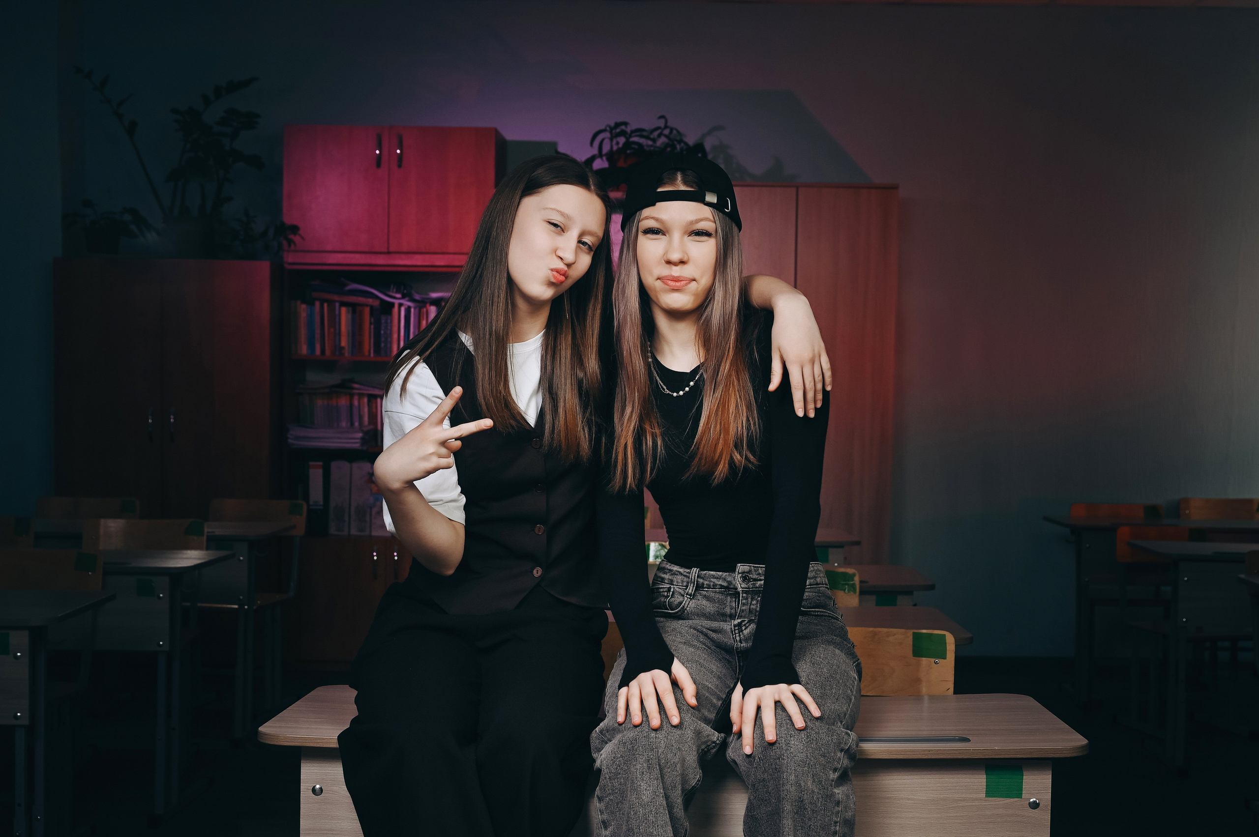 Выпускники Кургана, Челябинска, Тюмени. Выпускные альбомы в Кургане, Твой альбом, Книга