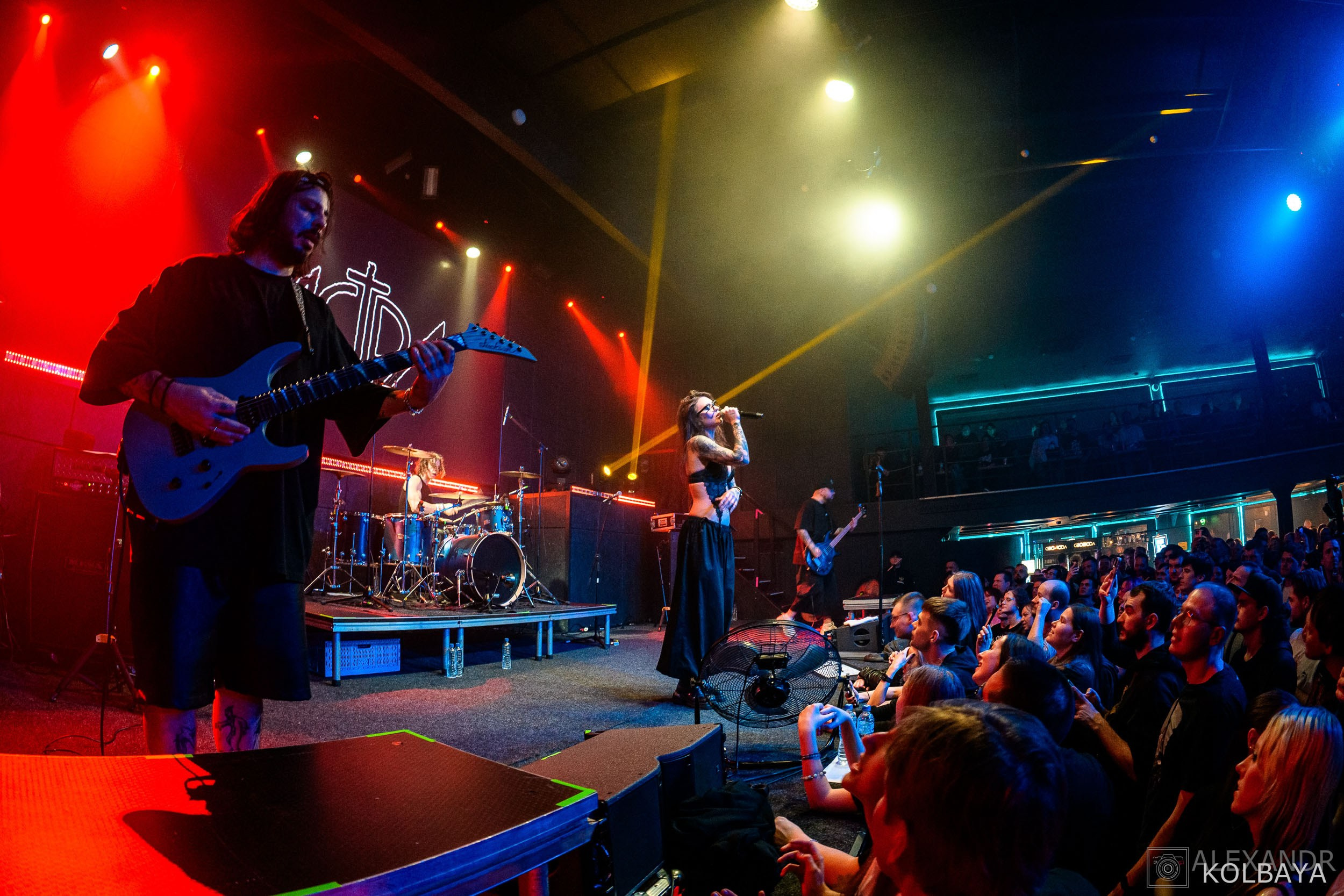 Фоторепортаж с концерта группы АСТРА в клубе СВОБОДА. Концертный и театральный репортажный фотограф в Москве Александр Колбая