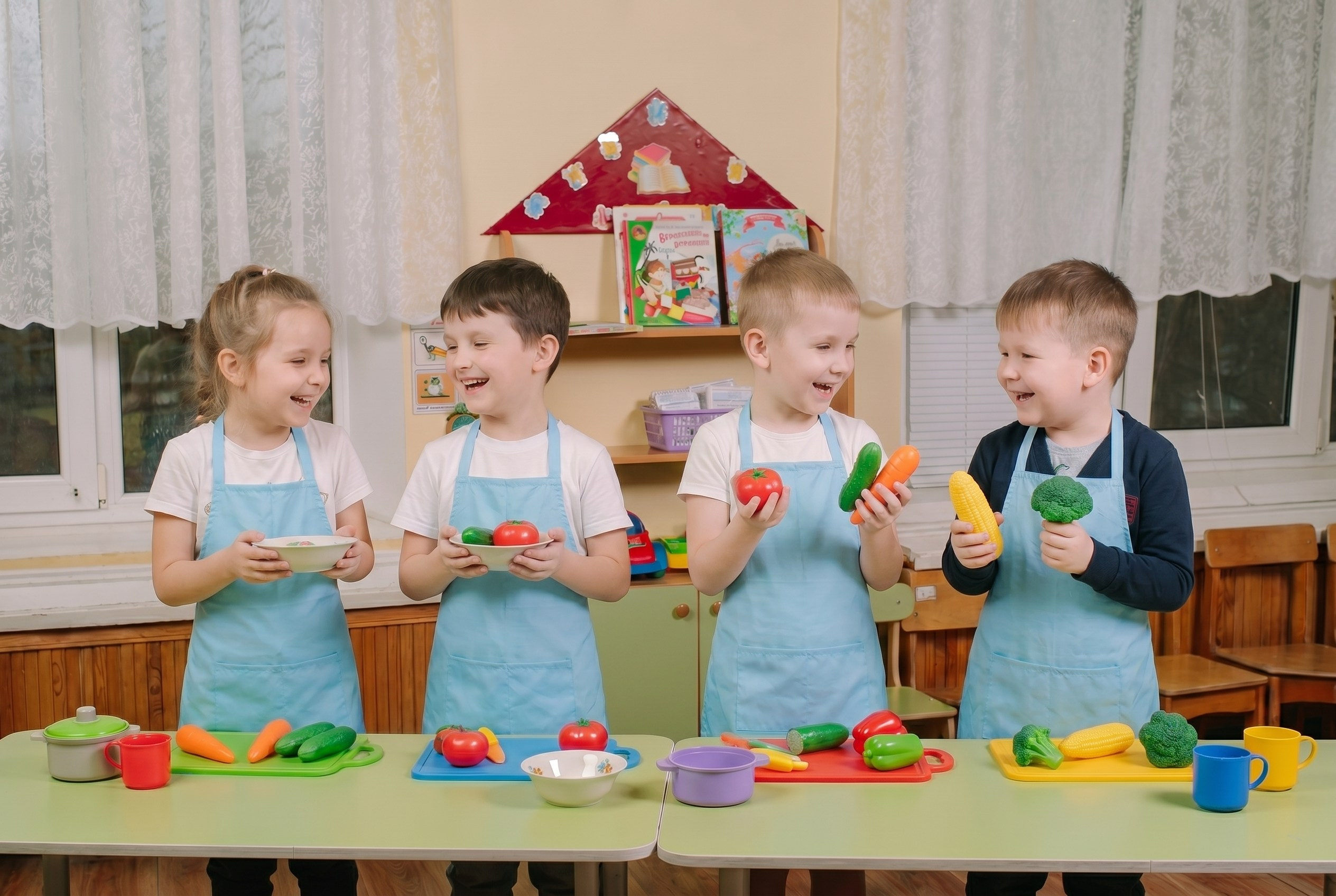 Групповые фото- повара/ спальня/ профессии. Выпускные альбомы Натальи Бутко: Новороссийск, Анапа, Геленджик
