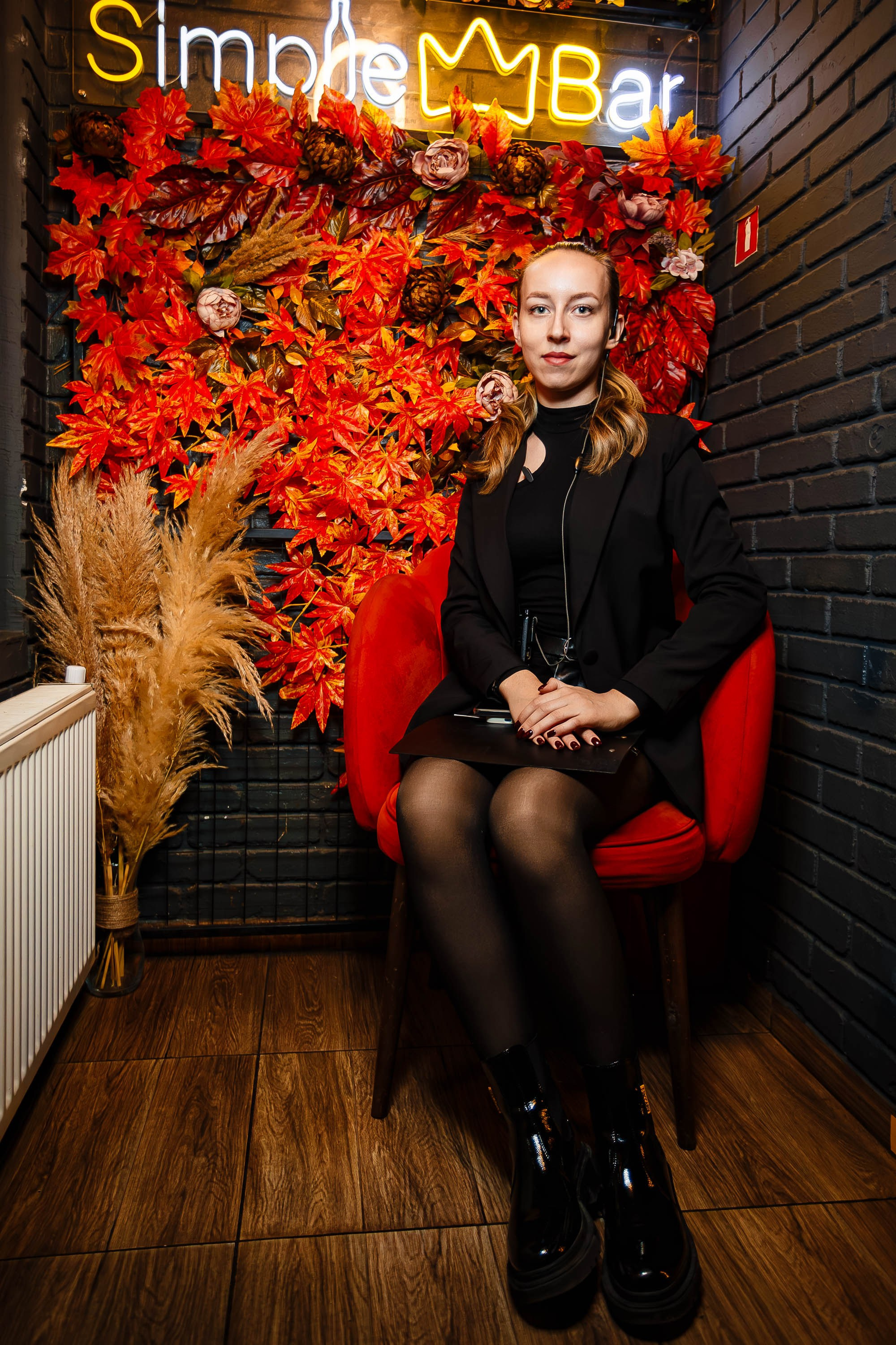 Simple Friday_Simple Bar_Симферополь_29.11.2024. Аминов Руслан | Фотограф