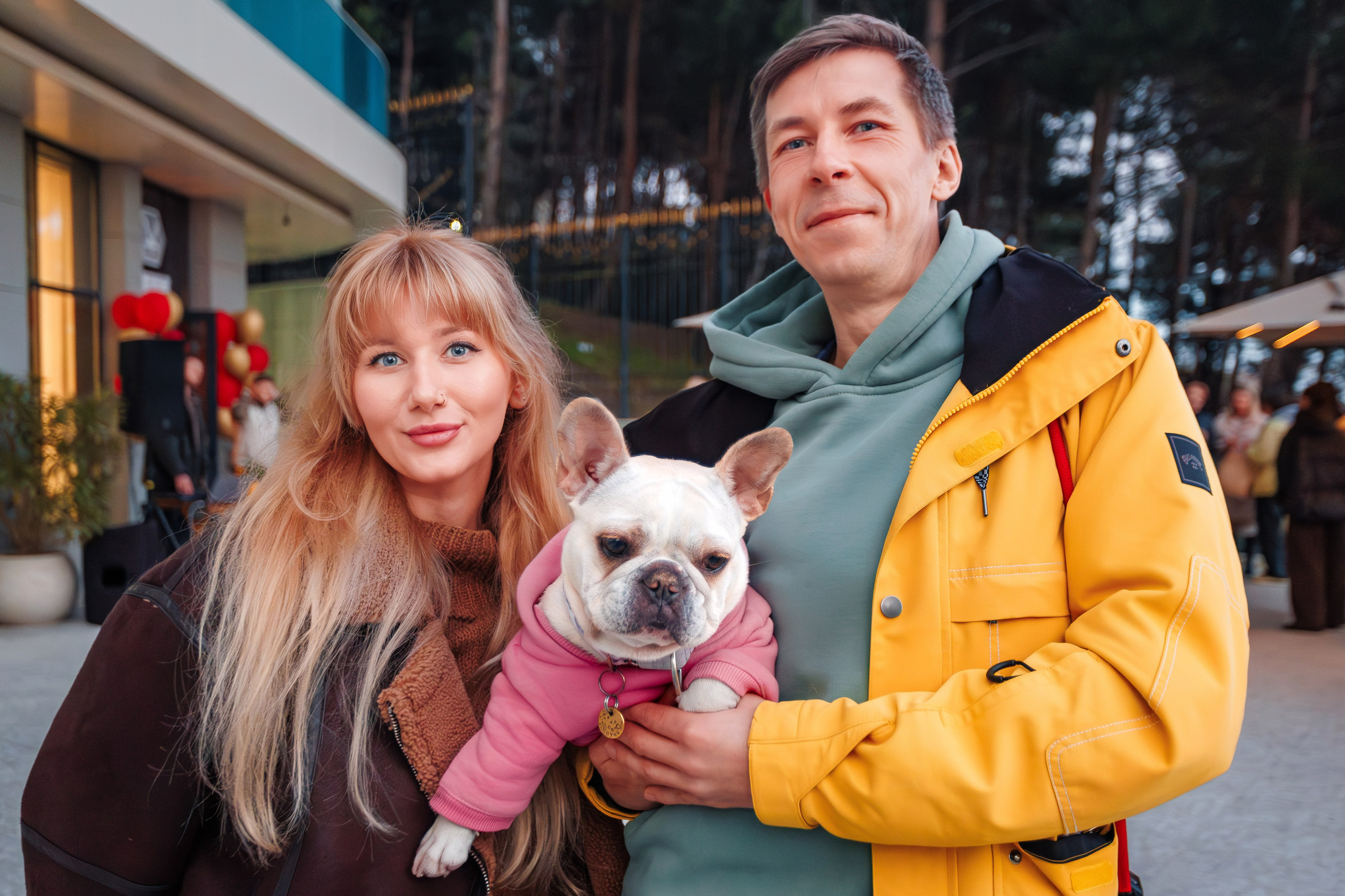 10 лет проекту «КОФЕДВИЖ» и открытие новой кофейни_Ялта_19.12.2025. Аминов Руслан | Фотограф