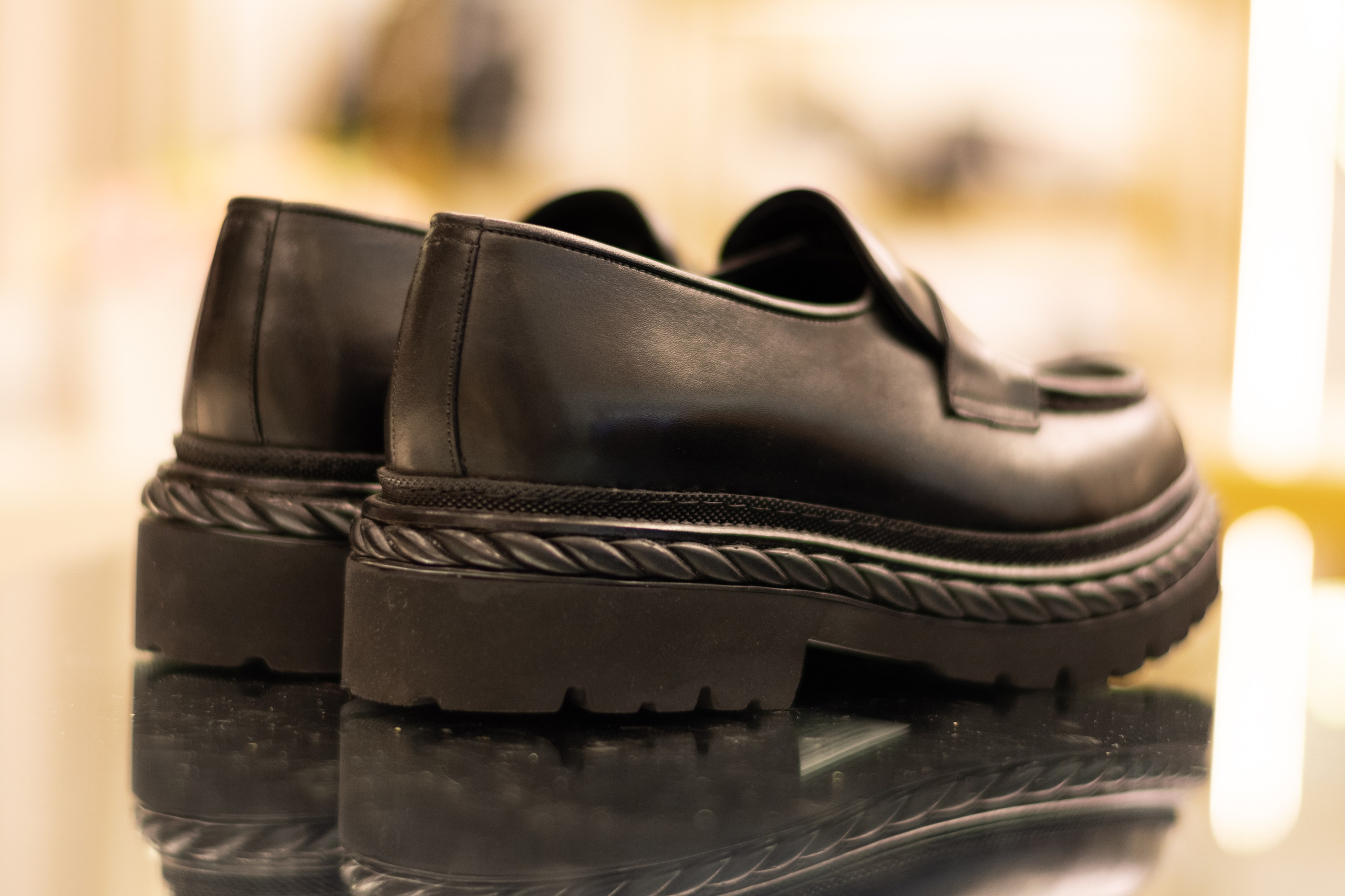 Для организаций. Предметная фотосессия для обувного магазина Capsula. Фотограф/видеограф Богдан Голованов