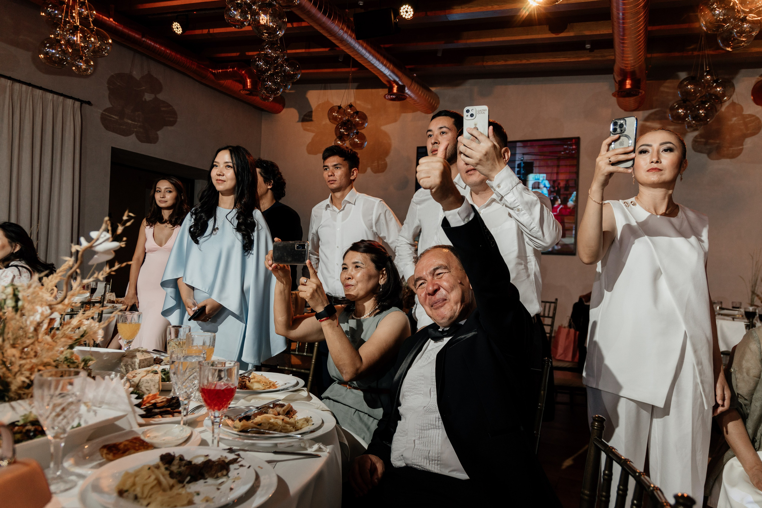 Azhar Uzatu. Свадебный фотограф Алматы