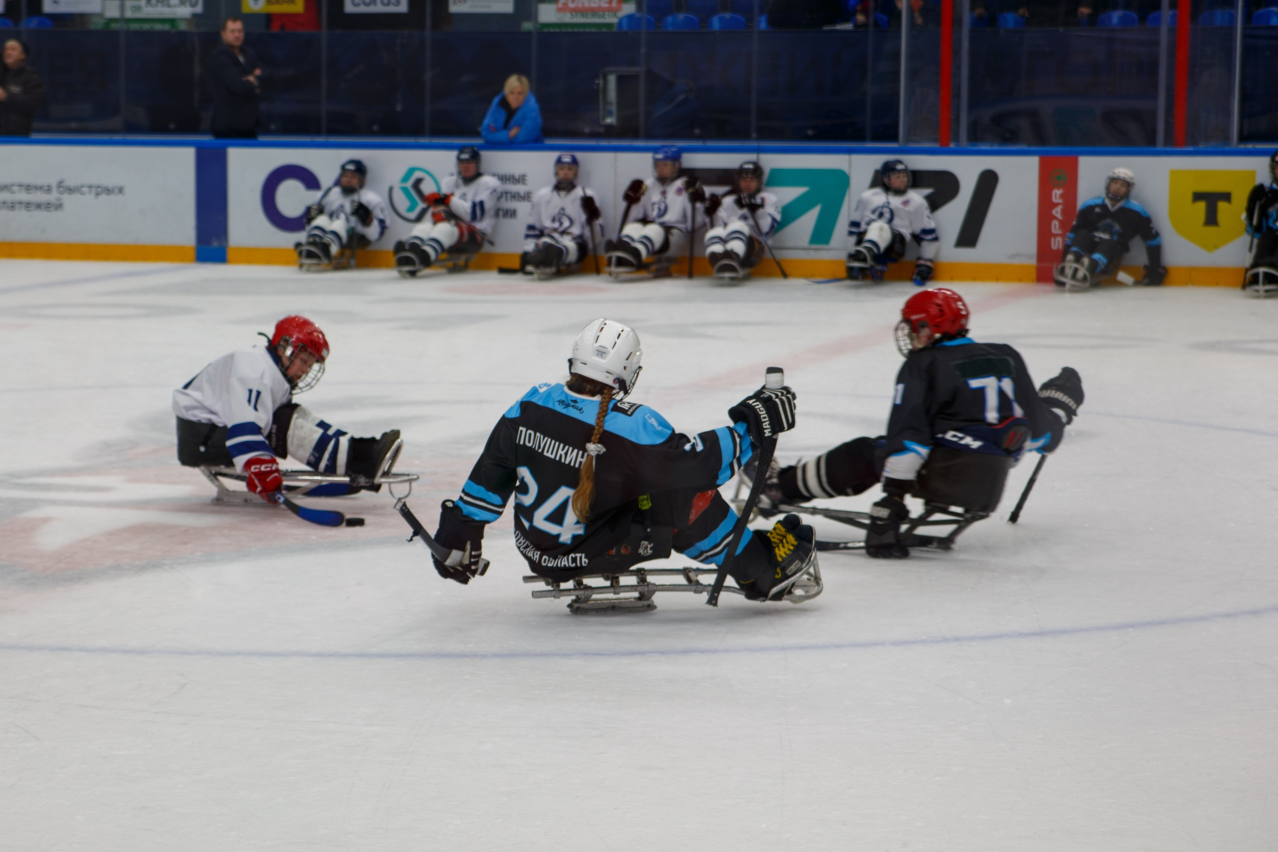 Турнир по Следж-хоккею. Фотограф Шагалов Михаил