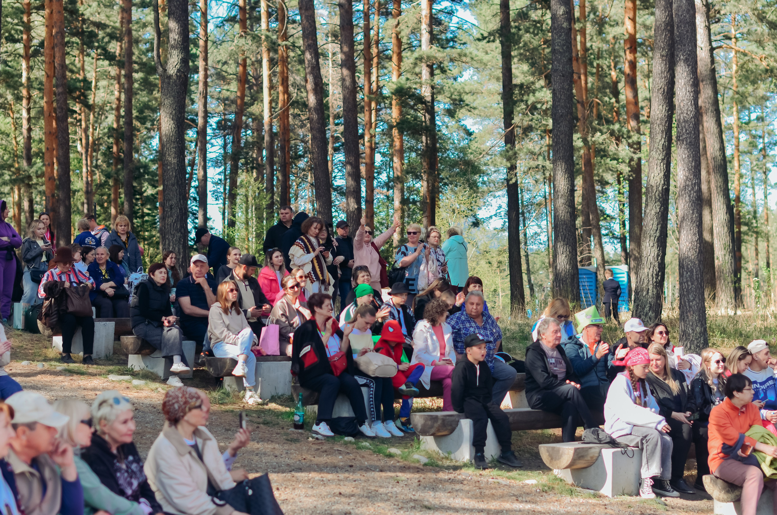 Фестиваль «Цветение Маральника на Алтае 2025». Фоторепортаж. Денисова Аля — фотограф для парных съемок и индивидуальных историй в Барнауле