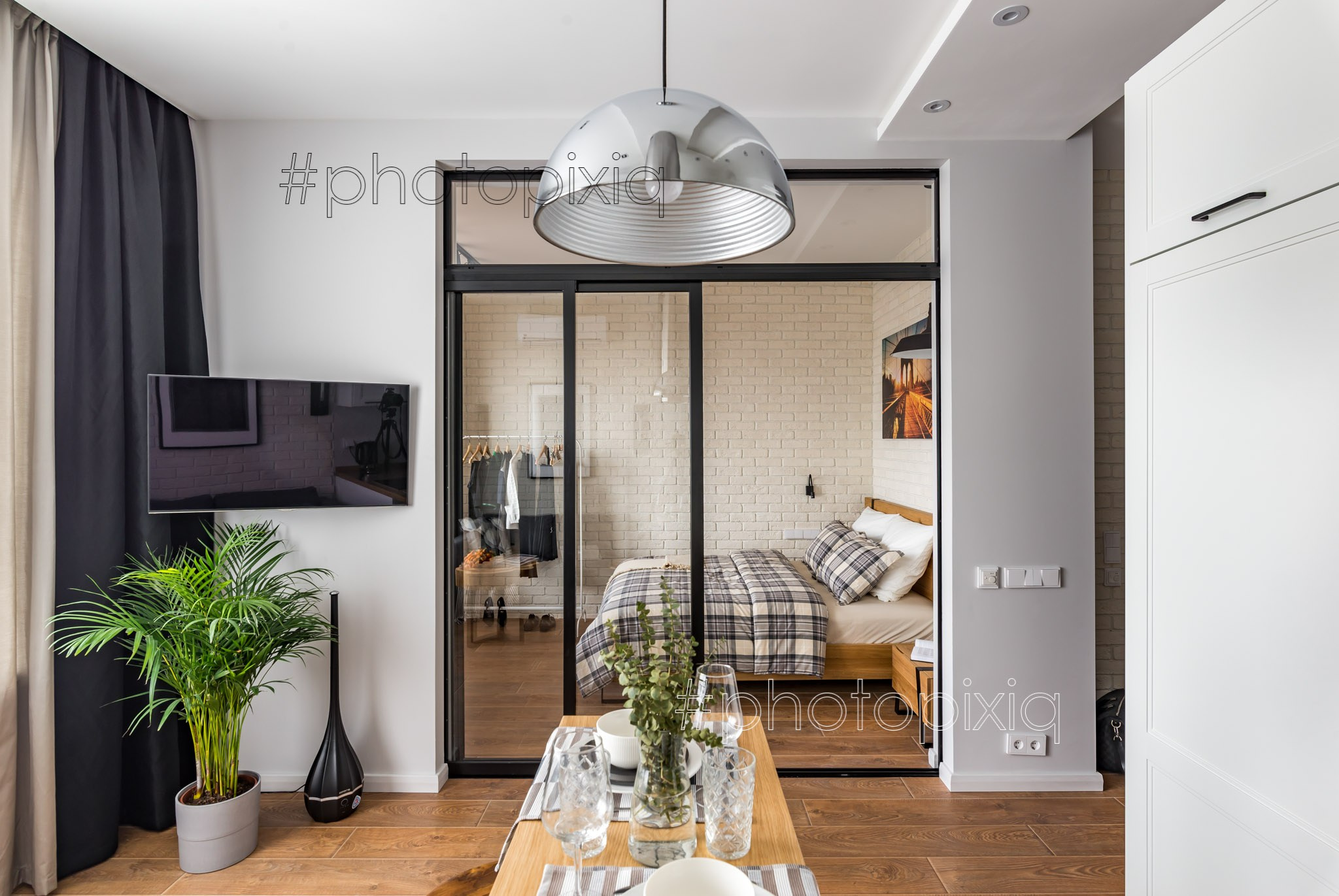 Интерьерная съёмка квартиры в стиле лофт. Интерьерная съёмка и виртуальные туры — Интерьерный фотограф Кузнецов Сергей (photopixiq)