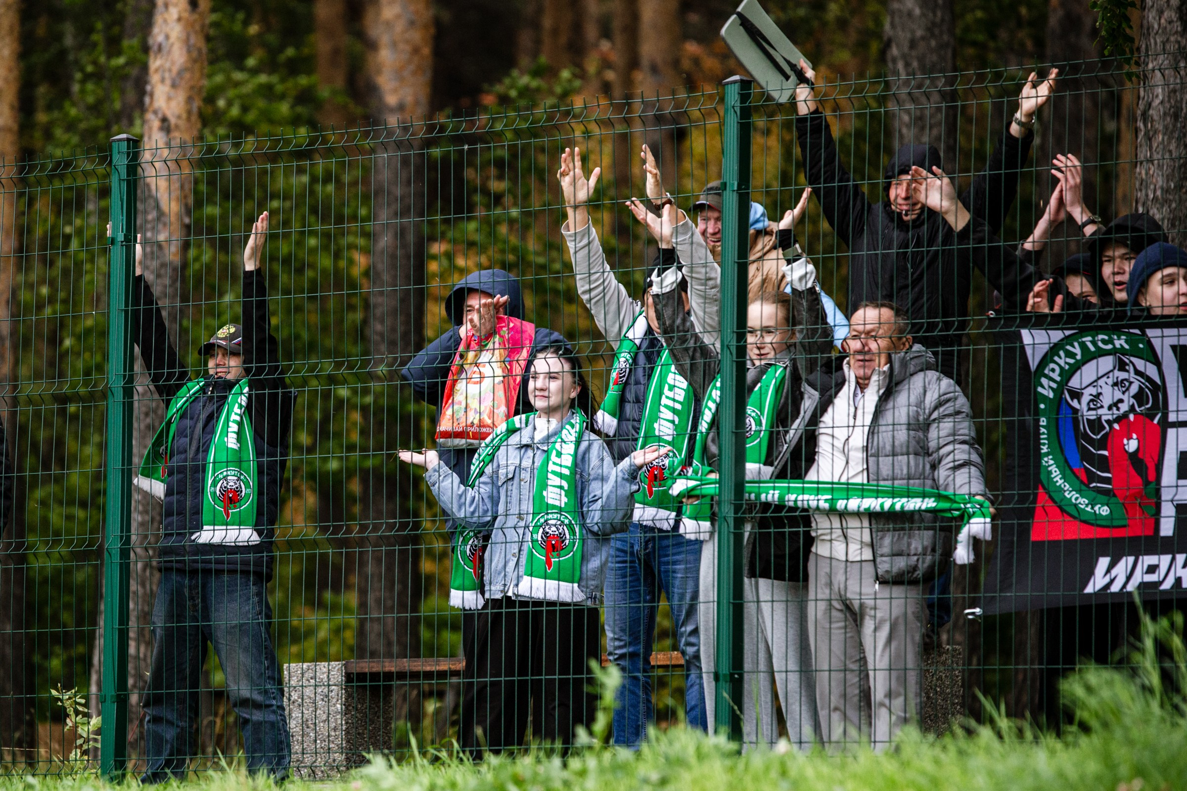 Первенство России по футболу LEON-Вторая лига Б | ФК Иркутск — Космос (Долгопрудный) | 14.09.25. Фотограф в Иркутске Евгения Айвазова