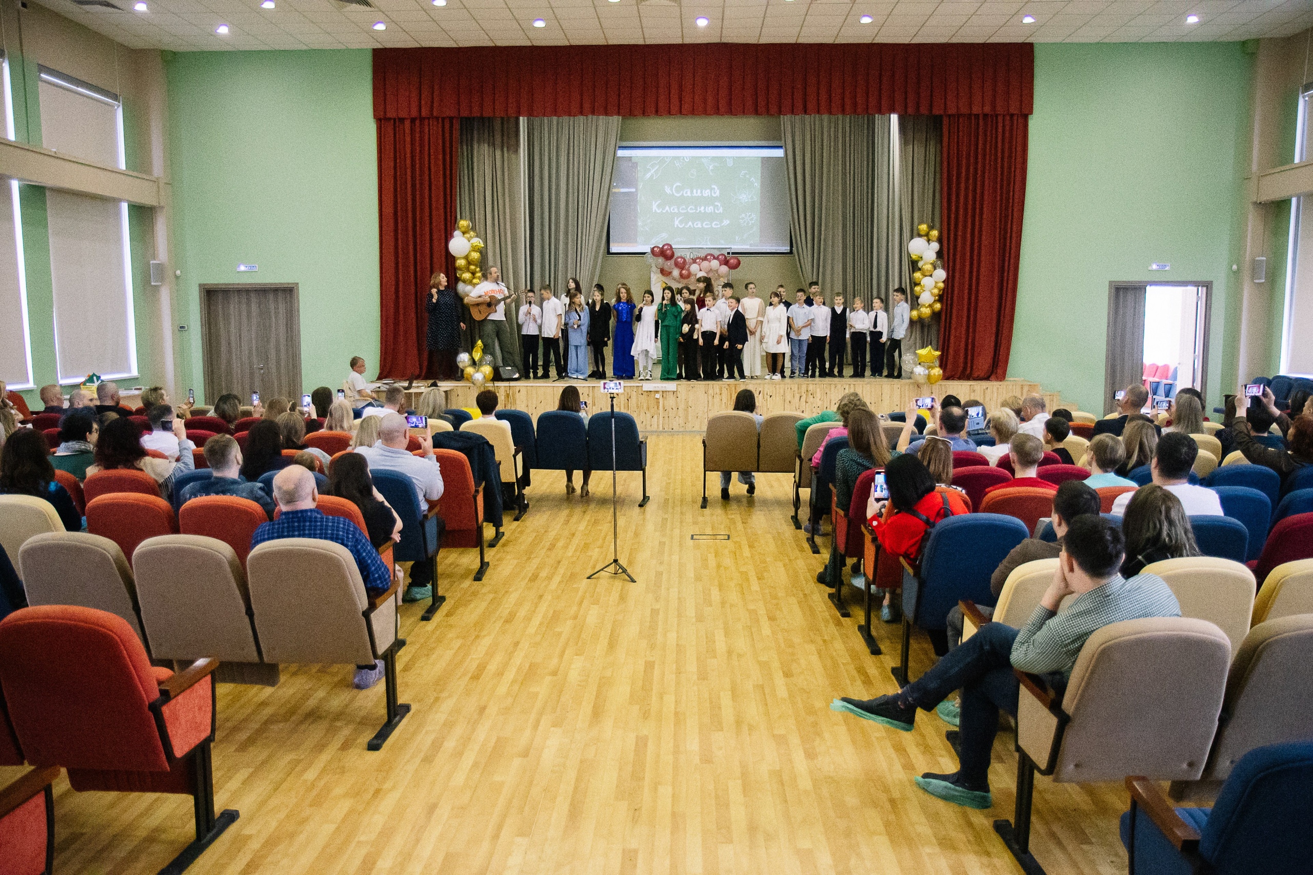 Фотосессия выпускного 4 класса. Семейный фотограф в Томске Максимова Екатерина