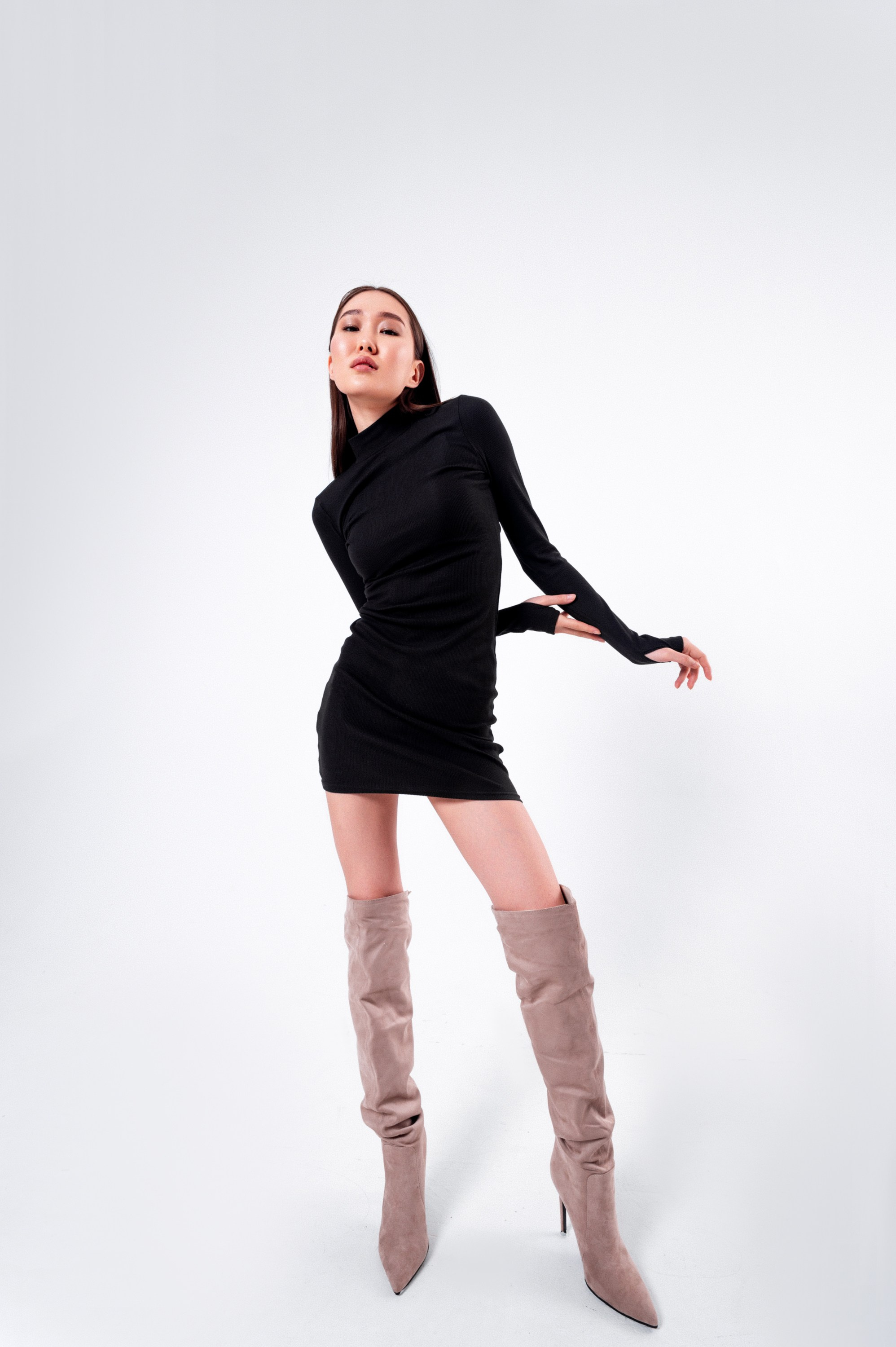 Каталожная съемка платьев для ВБ. Коммерческий фотограф в Казани Ксения Добролюбова