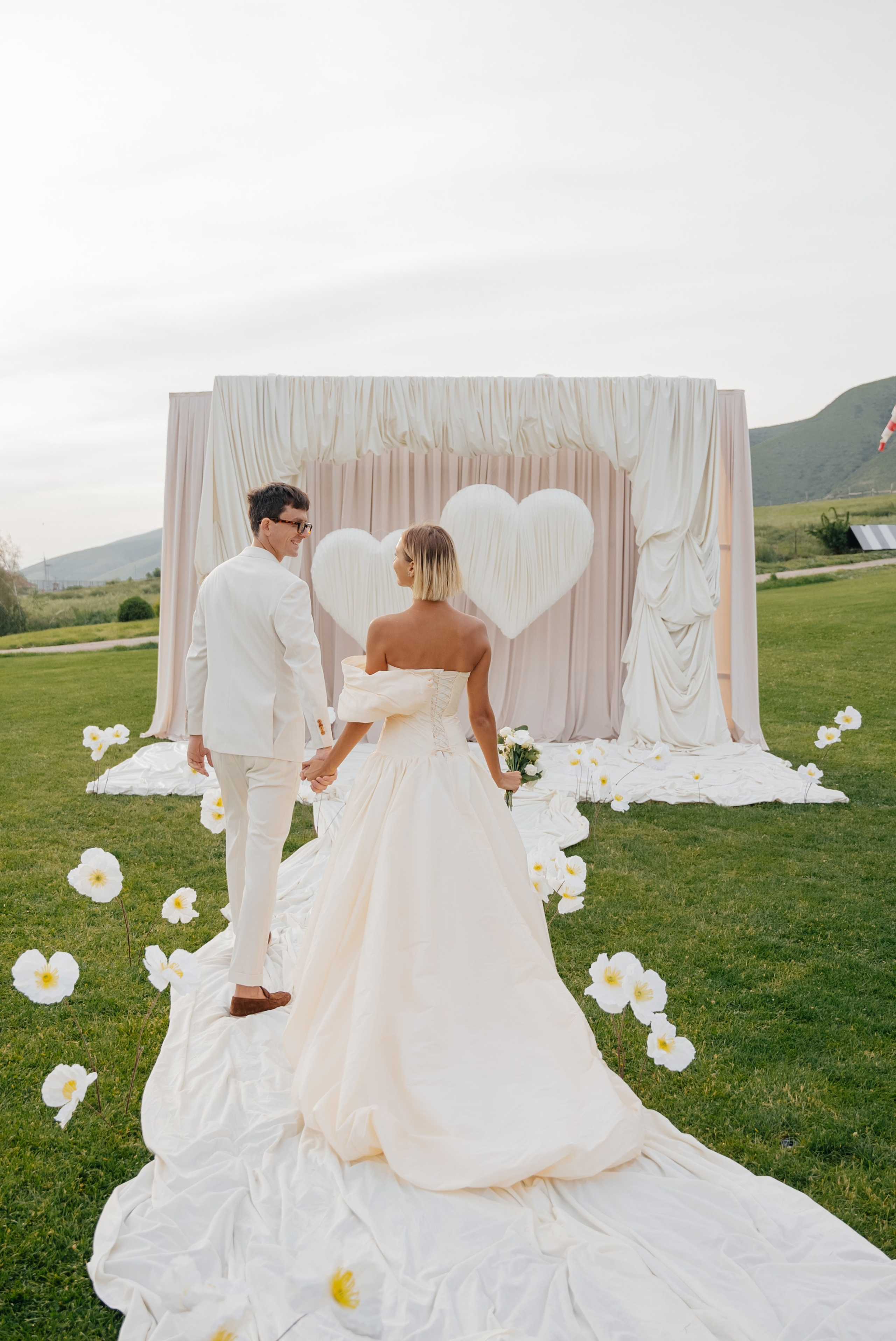 WEDDING. Akkanatart.kz