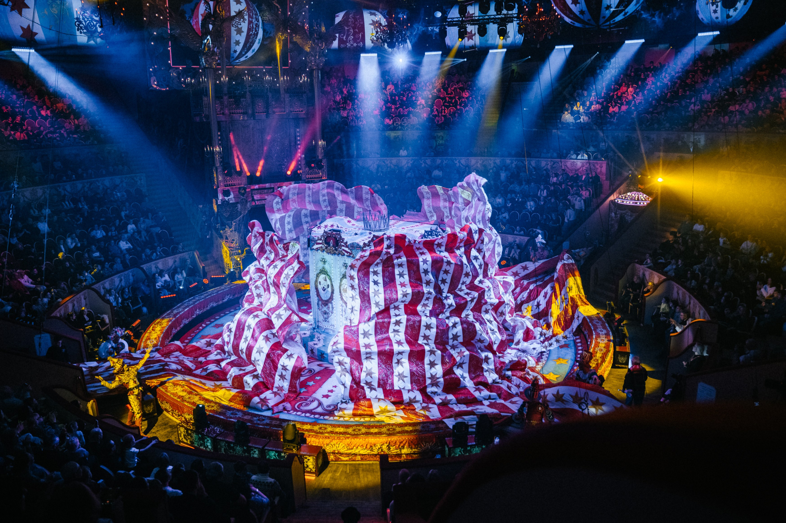 Королевский Цирк Гии Эрадзе. Репортажный и портретный фотограф в Санкт-Петербурге Степлевич Дарья
