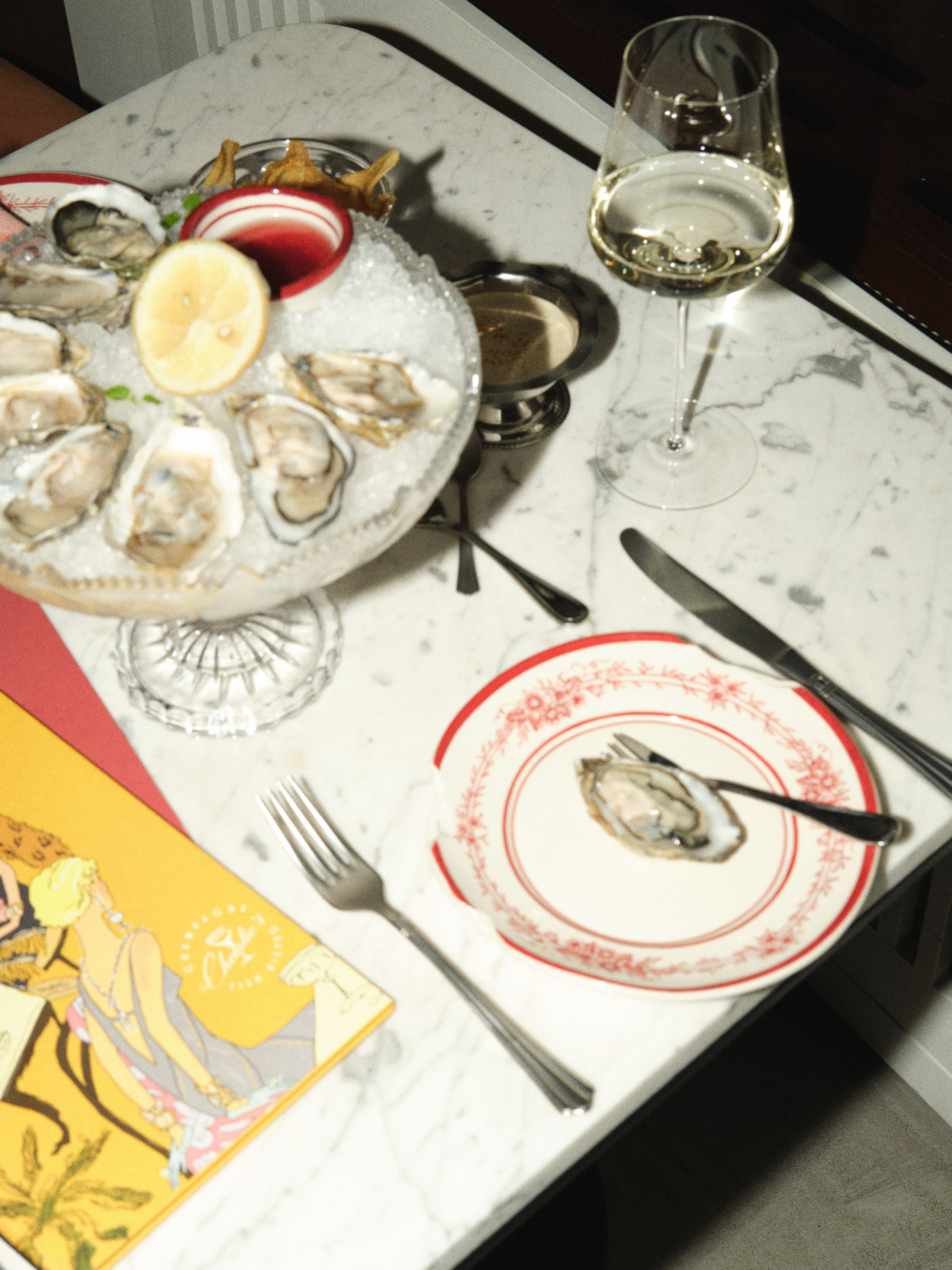 Charlie's bistro. Moi