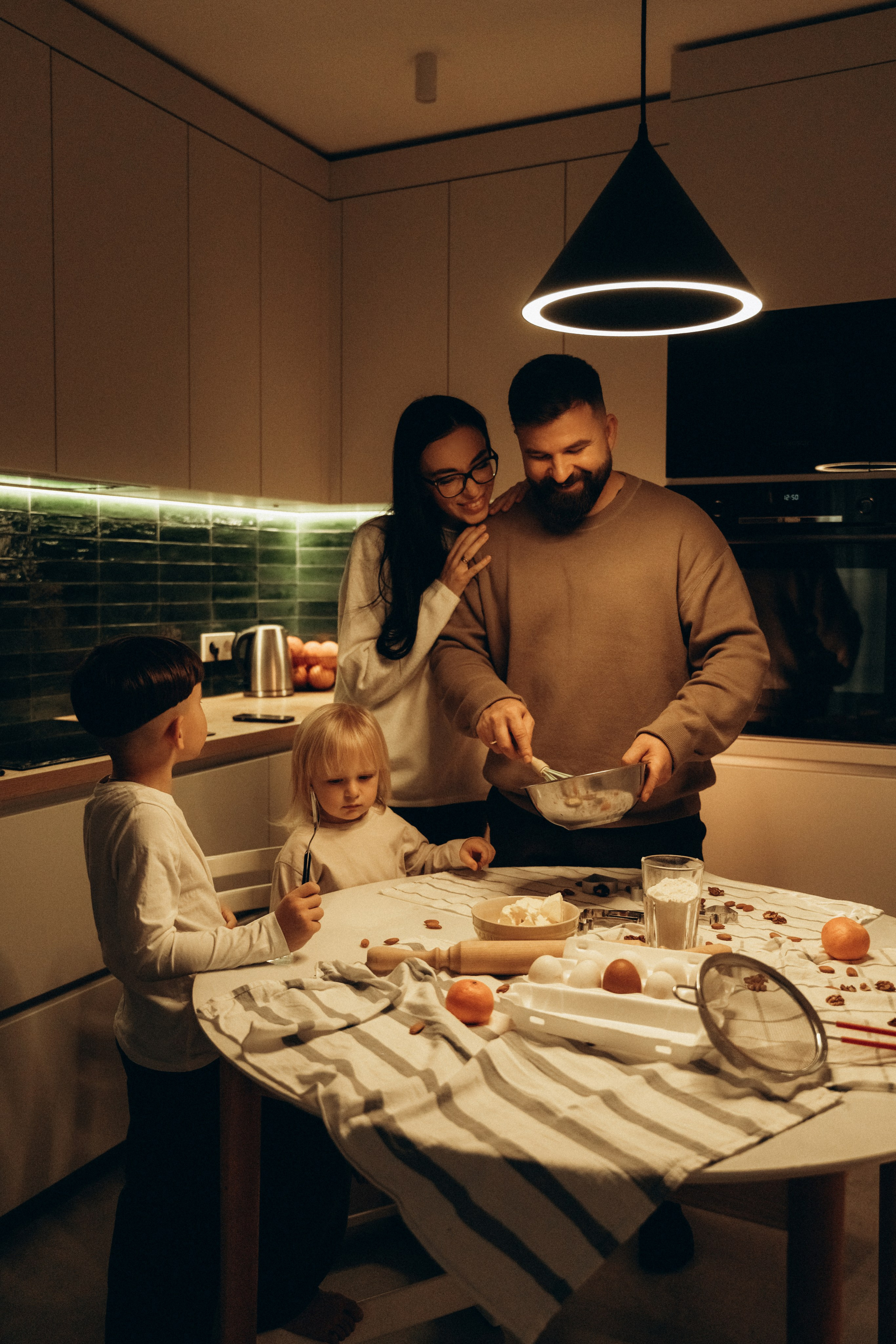 Яна, Дима, Мирон и Марк. Фотограф Мария Миллс | Минск