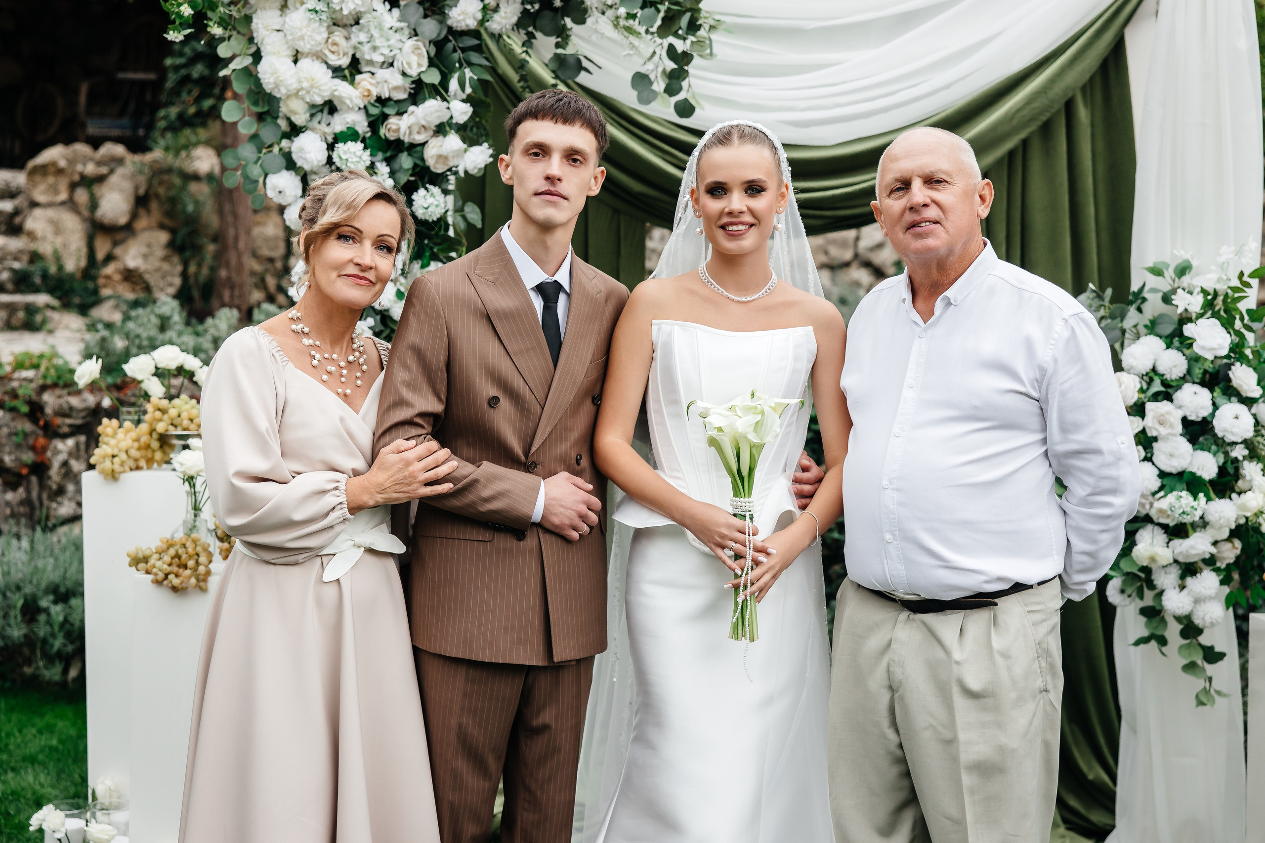 Анонс свадьбы для Павла и Евгении. Усадьба Феодоро. Свадебный фотограф в Крыму и Севастополе Ольга Баскакова