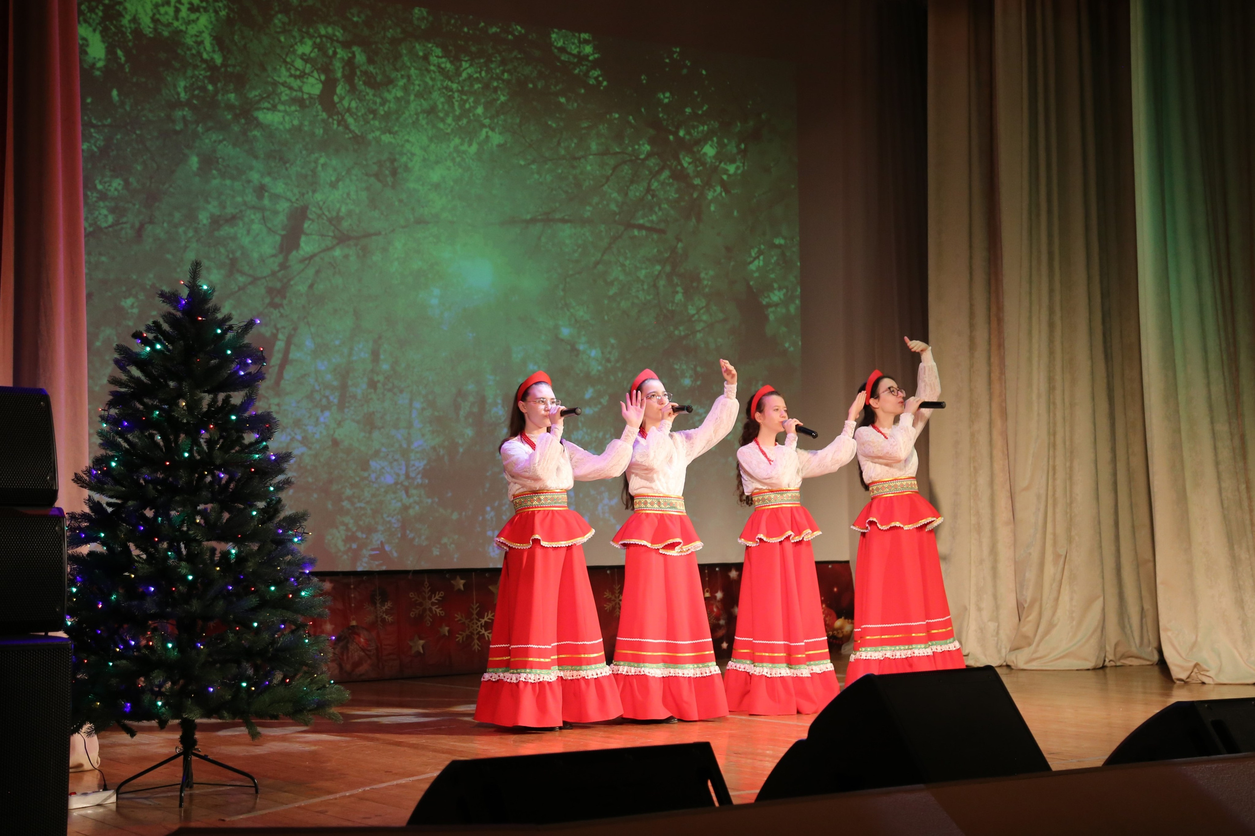 День Волонтёра. Жизнь курорта Кабардинка в фотографиях