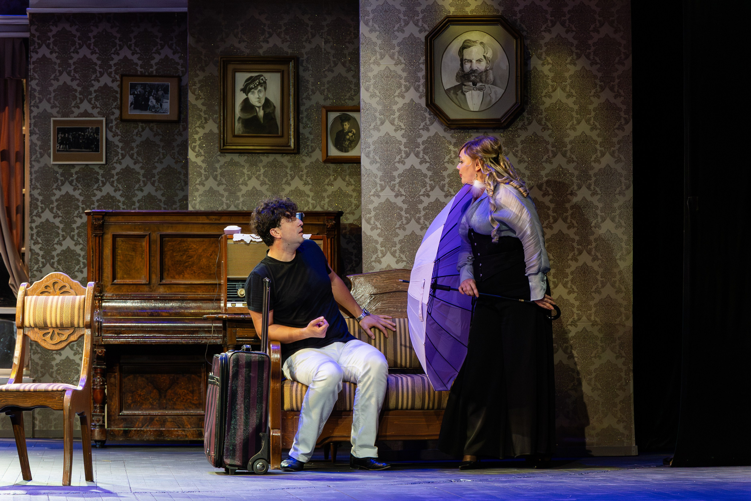 Театр Юного Зрителя «Отчаянные Тетки». Фотограф Марк Файзулин