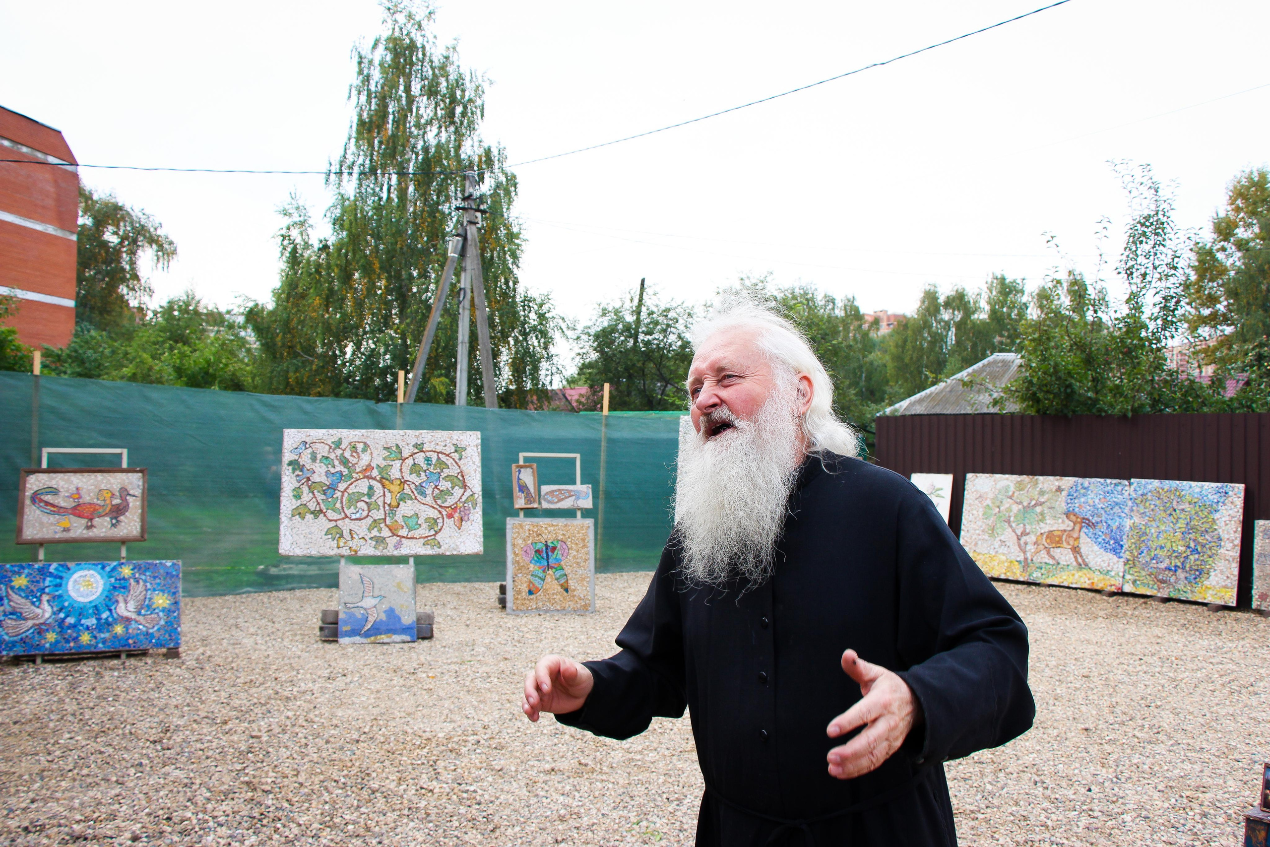 Открытие Атриума Отца Димитрия. Детская школа мозаики. 2021 г. Мария Ткаченко. Документальная фотография