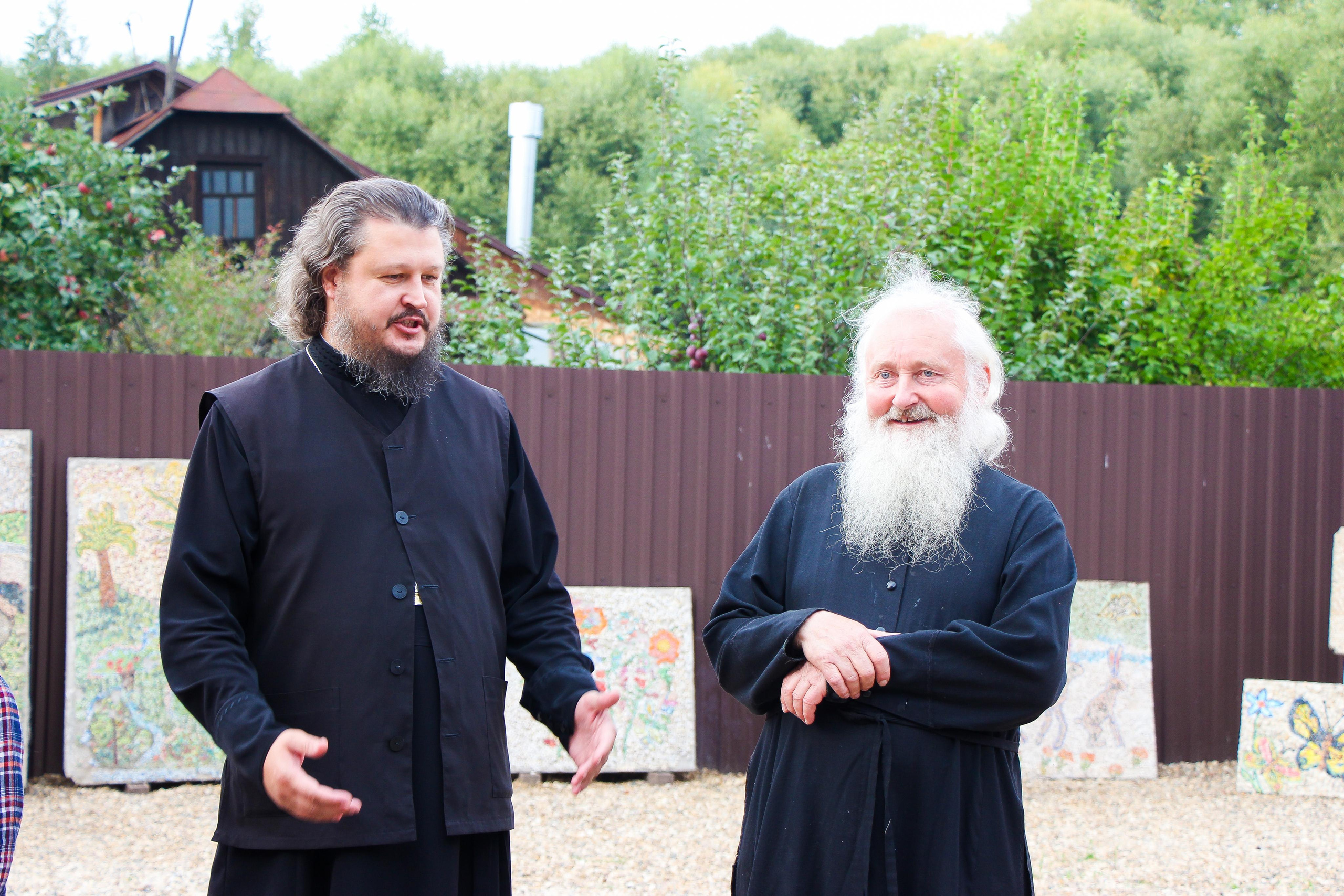 Открытие Атриума Отца Димитрия. Детская школа мозаики. 2021 г. Мария Ткаченко. Документальная фотография