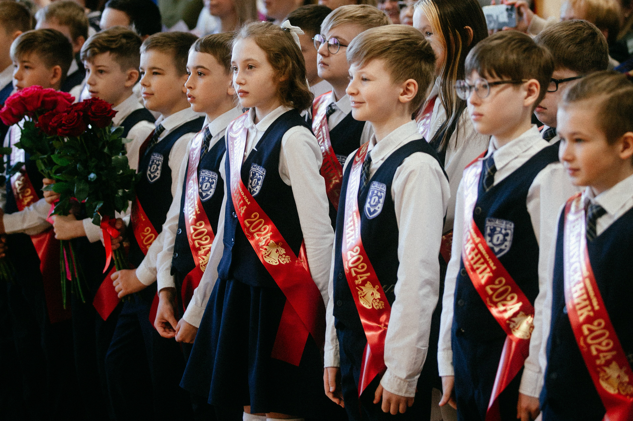 Выпускной в начальной школе. Арт-фотограф Крис Л. в Тобольске: портрет, семейные, свадьбы