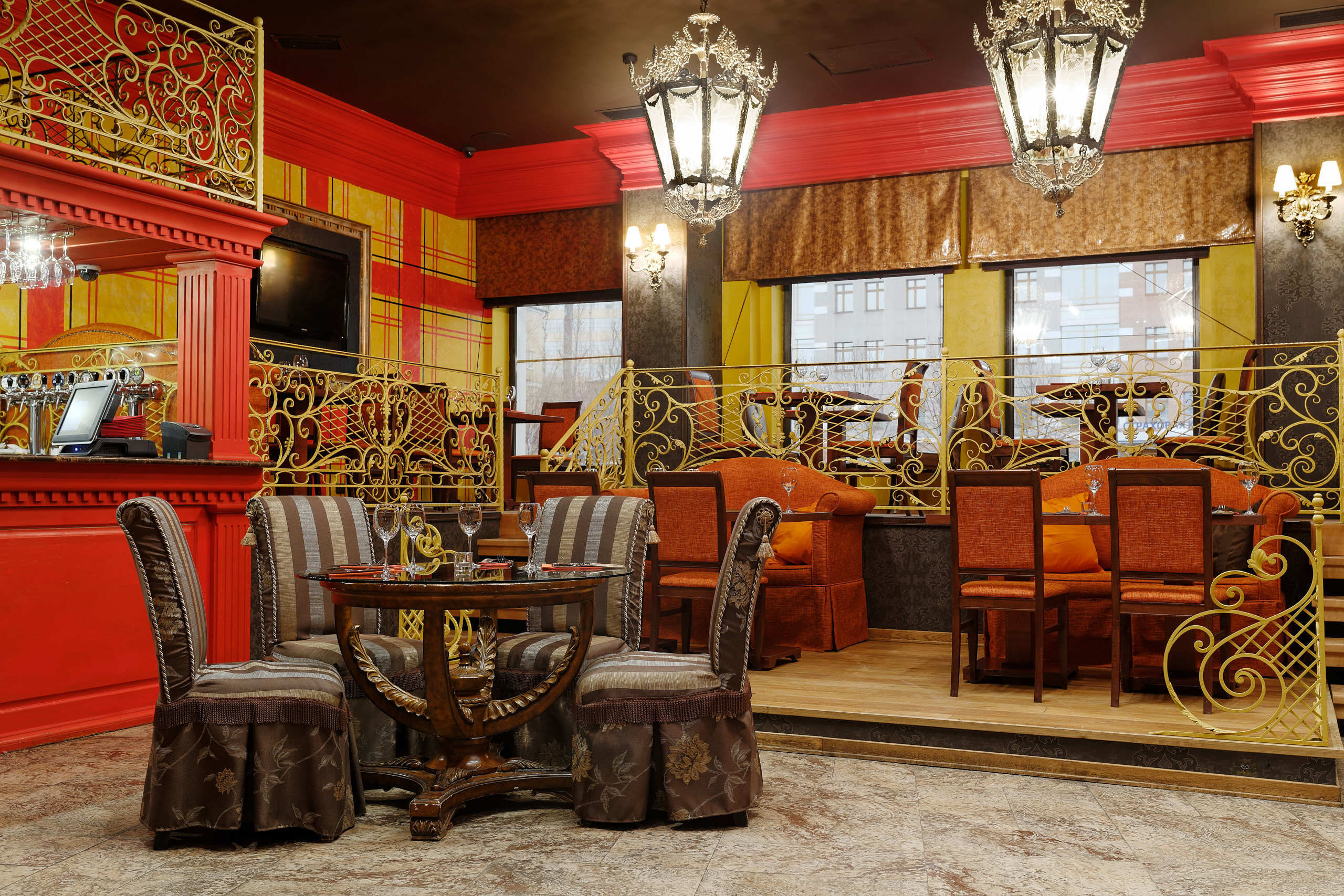 Ресторан. Флористическая, интерьерная и портретная съемка в Москве и Европе