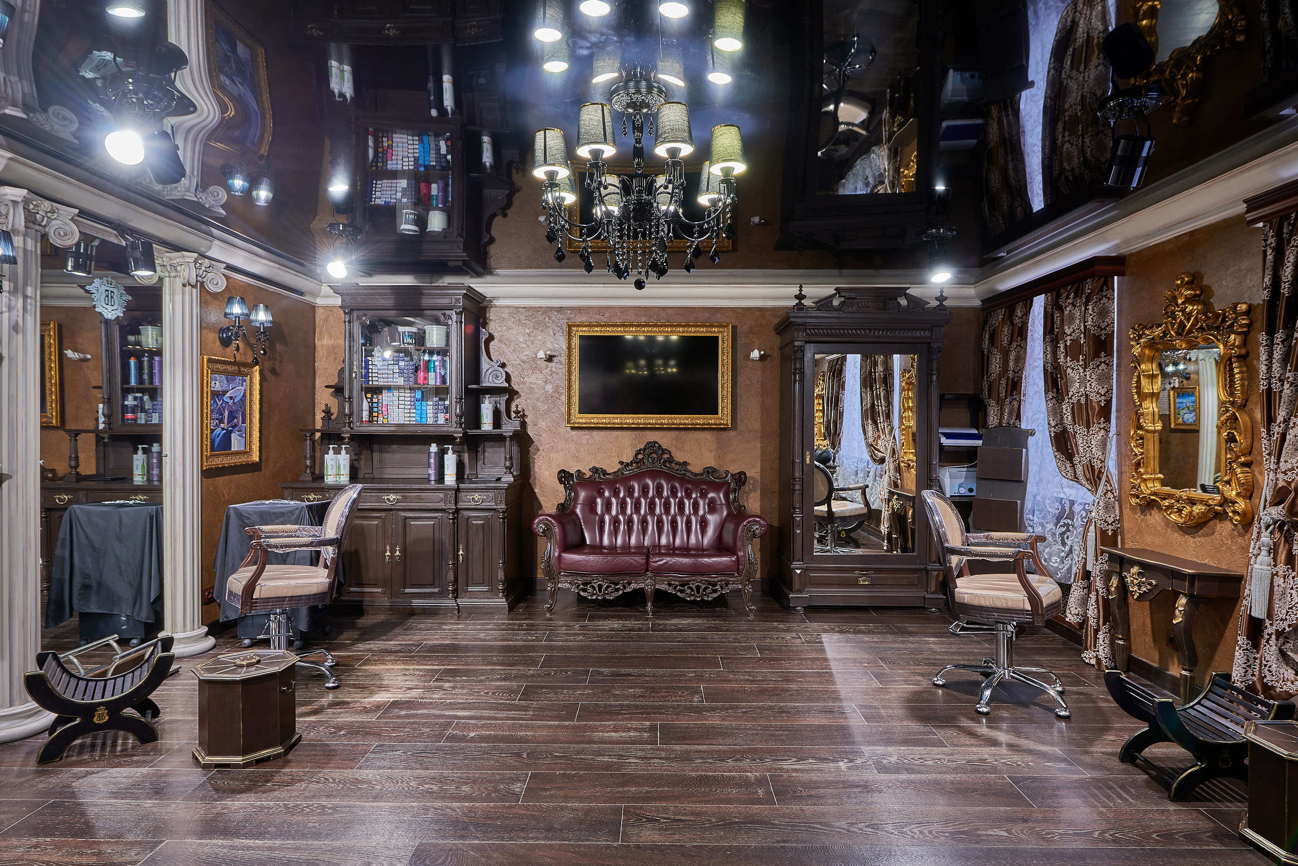 Салон красоты. Флористическая, интерьерная и портретная съемка в Москве и Европе