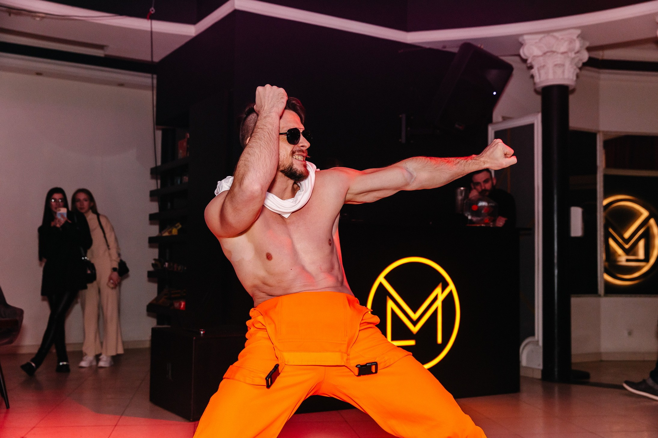 8 марта в лаунж-баре Major 2024. Свадебный, семейный и детский фотограф в Калининграде Елена Кравцова