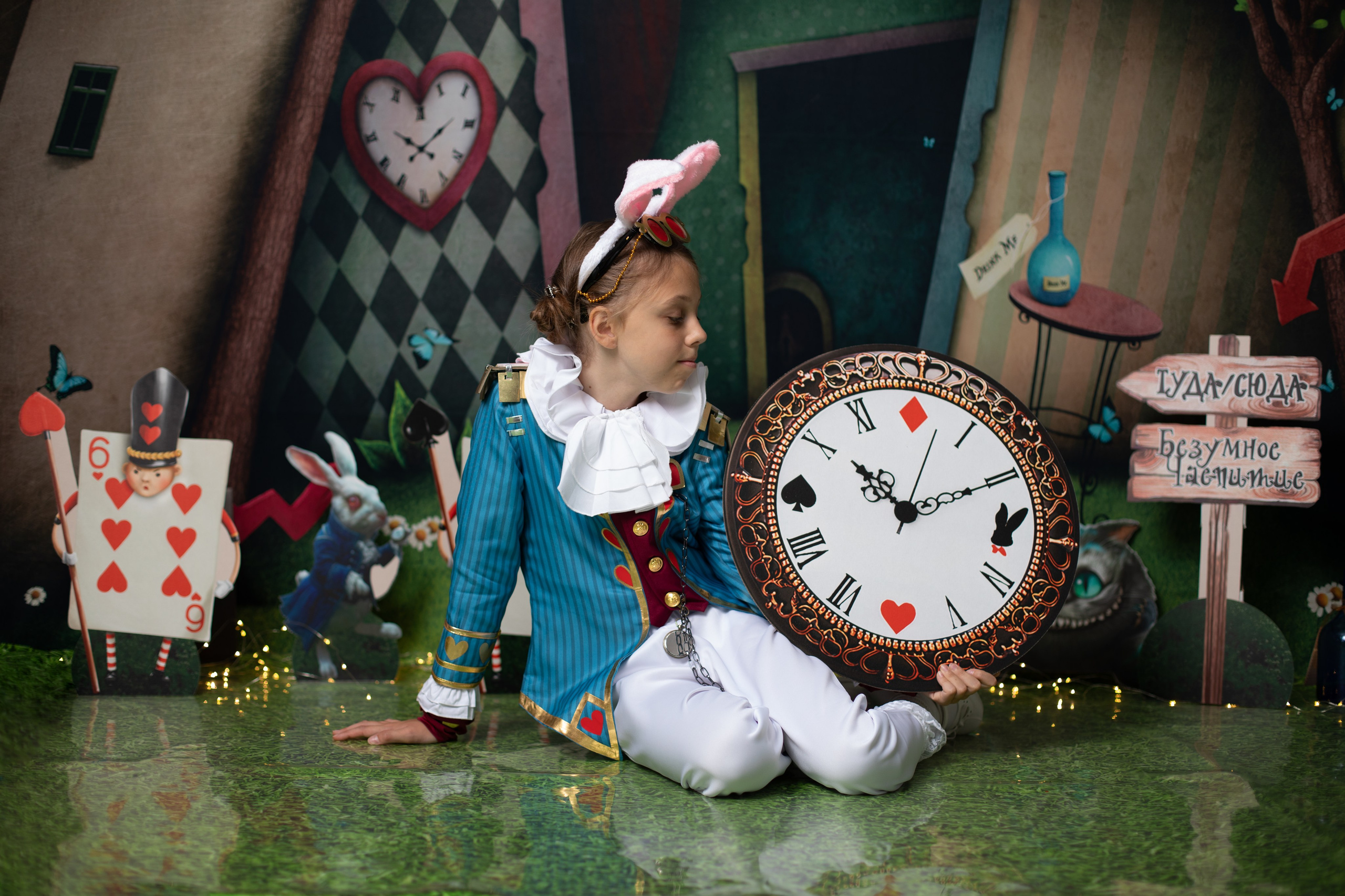 Алиса в Стране Чудес. Фотограф новорождённых Псков