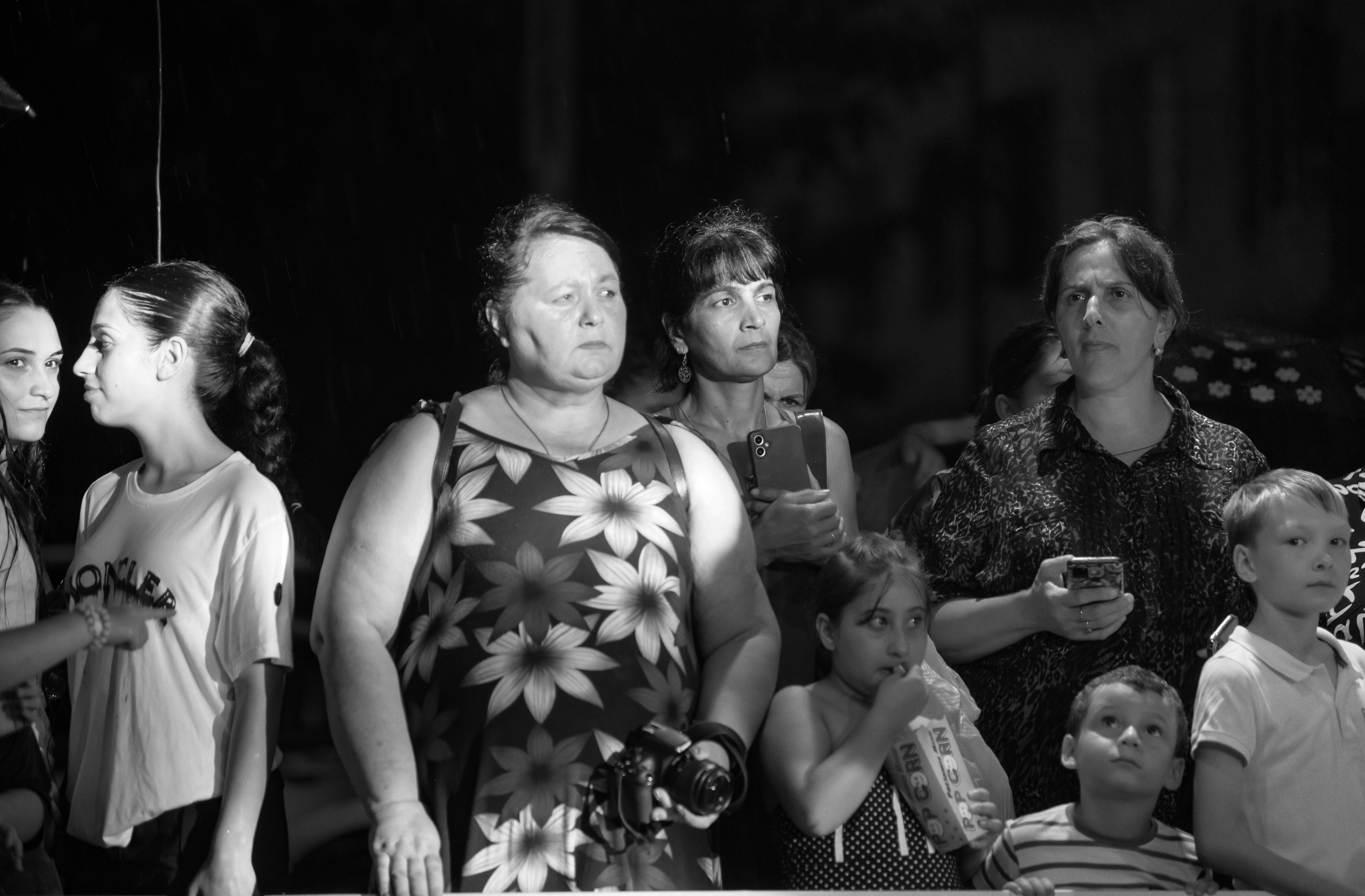 Концерт Oto Nemsadze в Сенаки. Портретный фотограф Денис Милютин